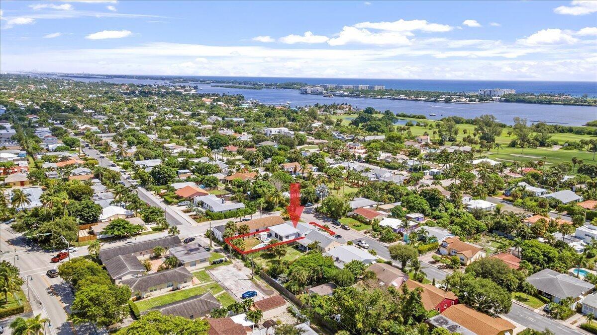 1227 N Ocean Breeze Property Photo 30