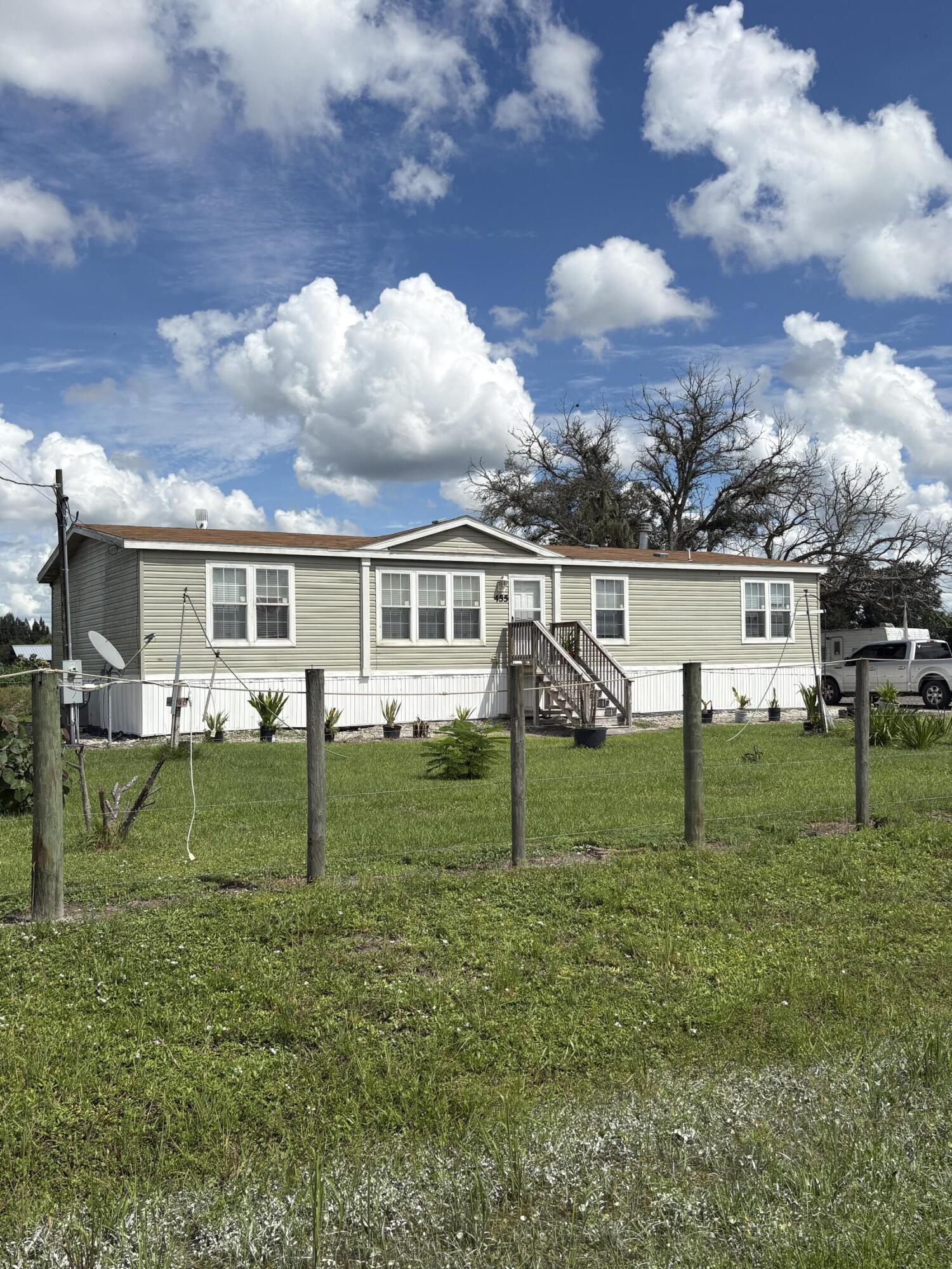 455 N Datil Street Property Photo 1