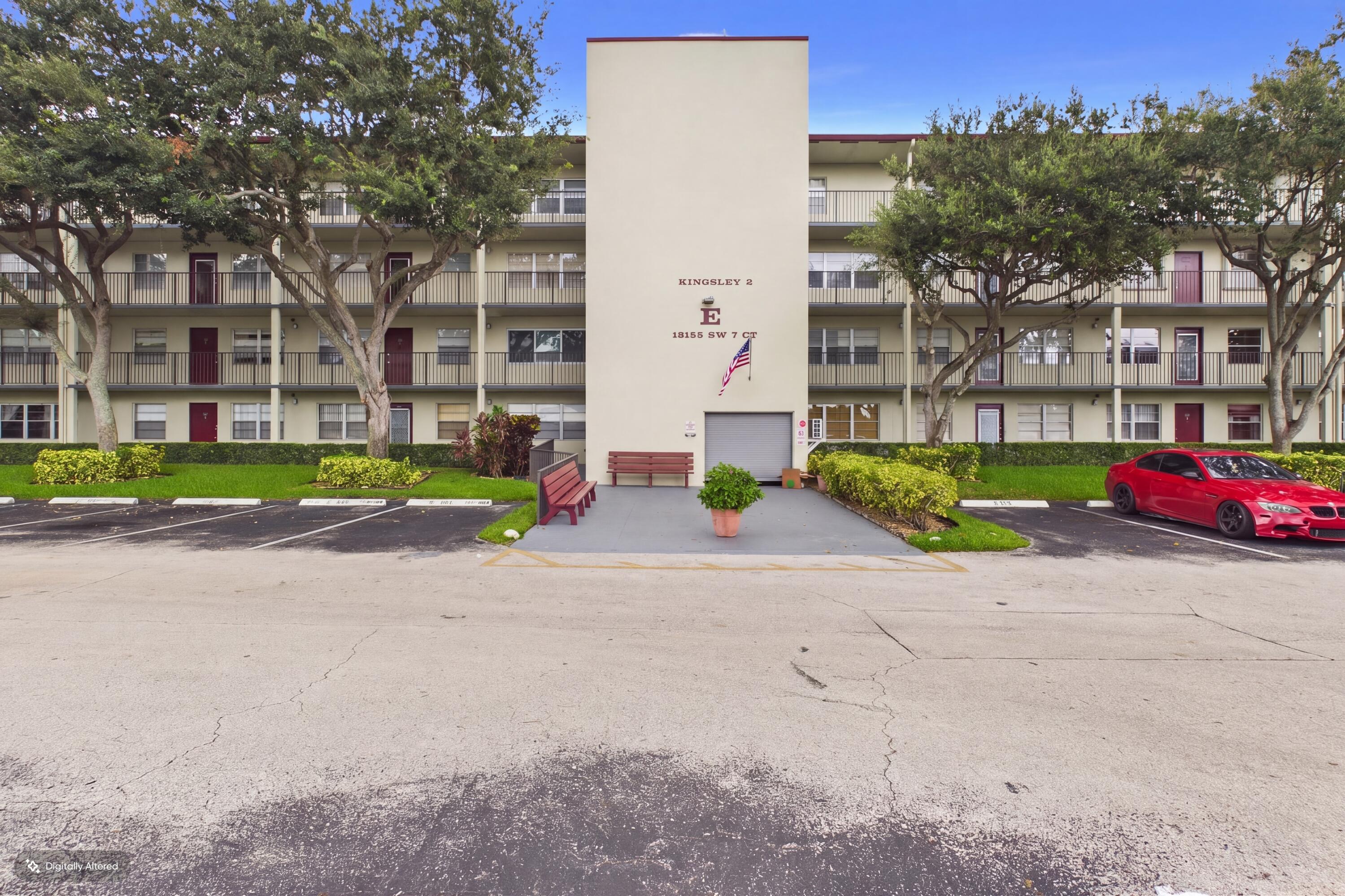 13155 Sw 7th Court 103e Property Photo 1