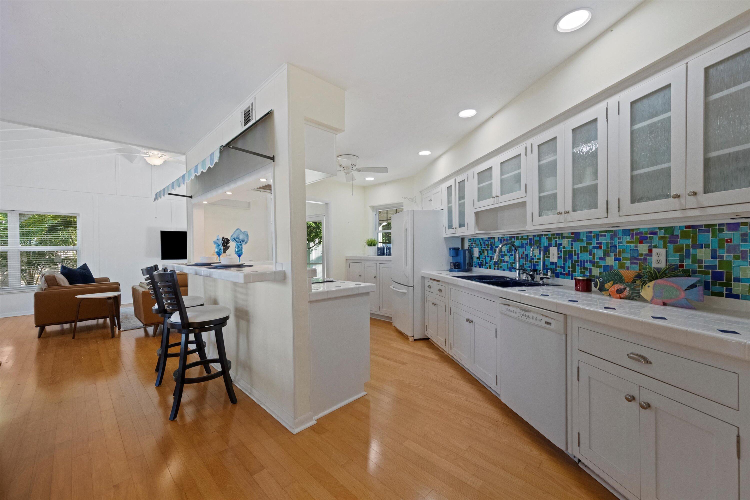 430 Neptune Road Property Photo 15
