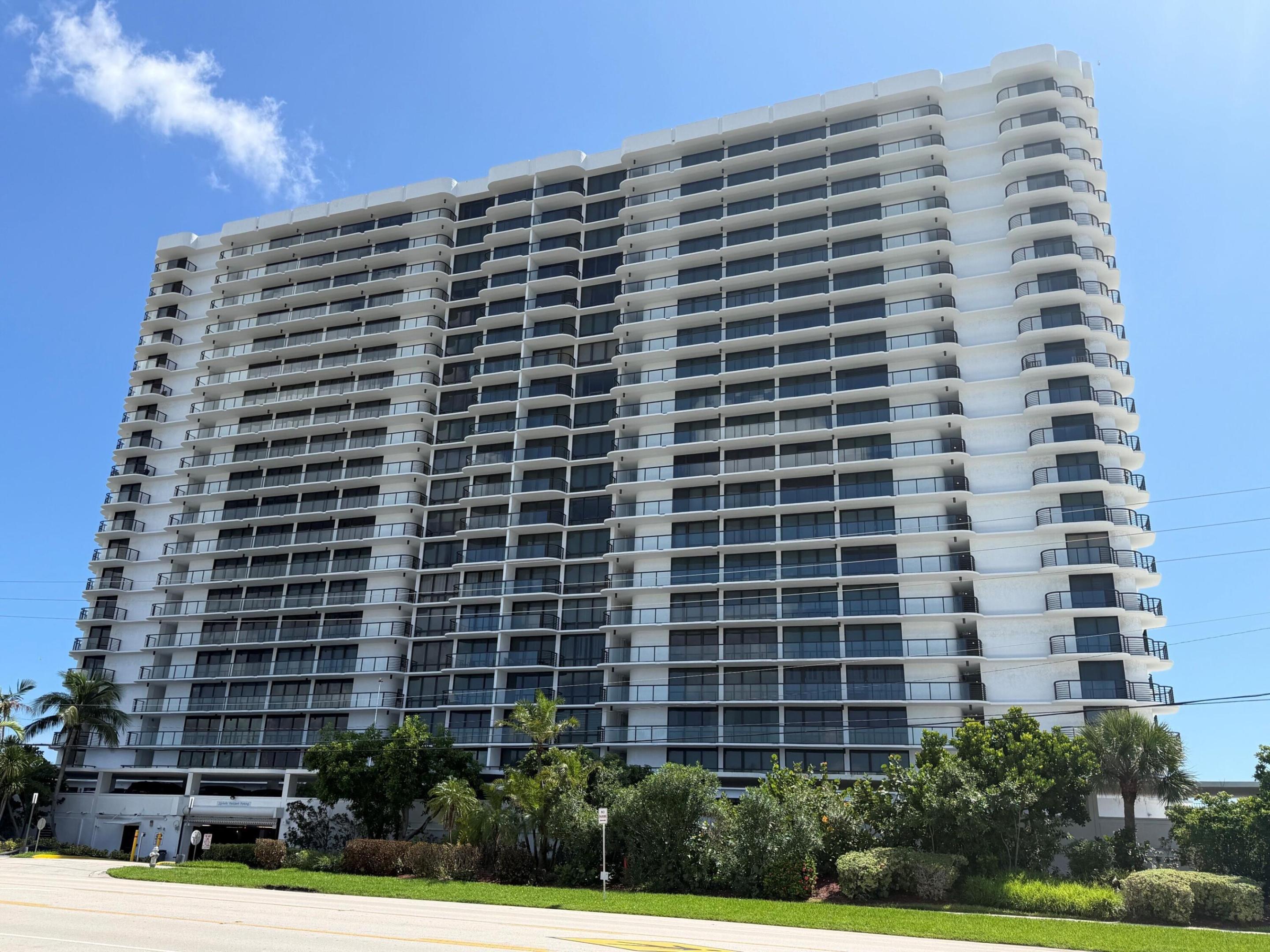 250 S Ocean Boulevard 2f Property Photo 1
