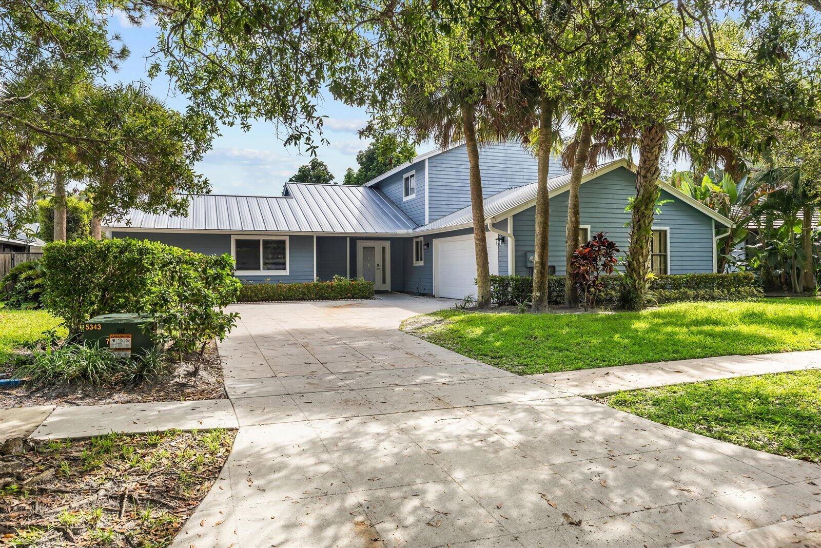 18831 Misty Lake Drive Property Photo 2