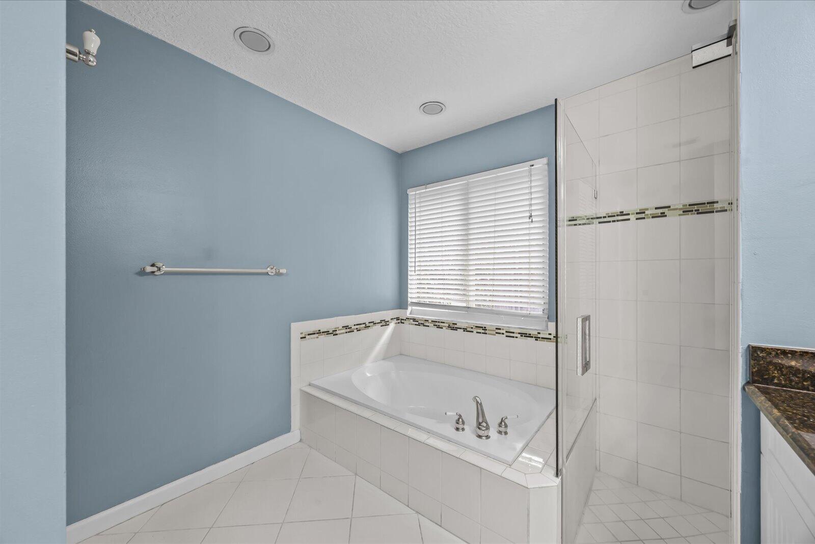 18831 Misty Lake Drive Property Photo 24
