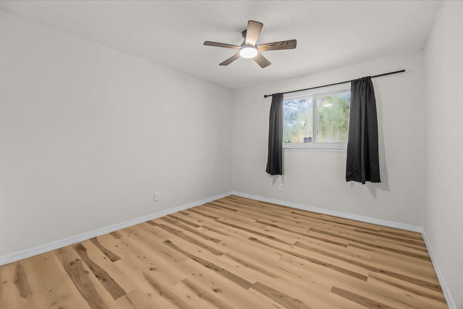 18831 Misty Lake Drive Property Photo 27