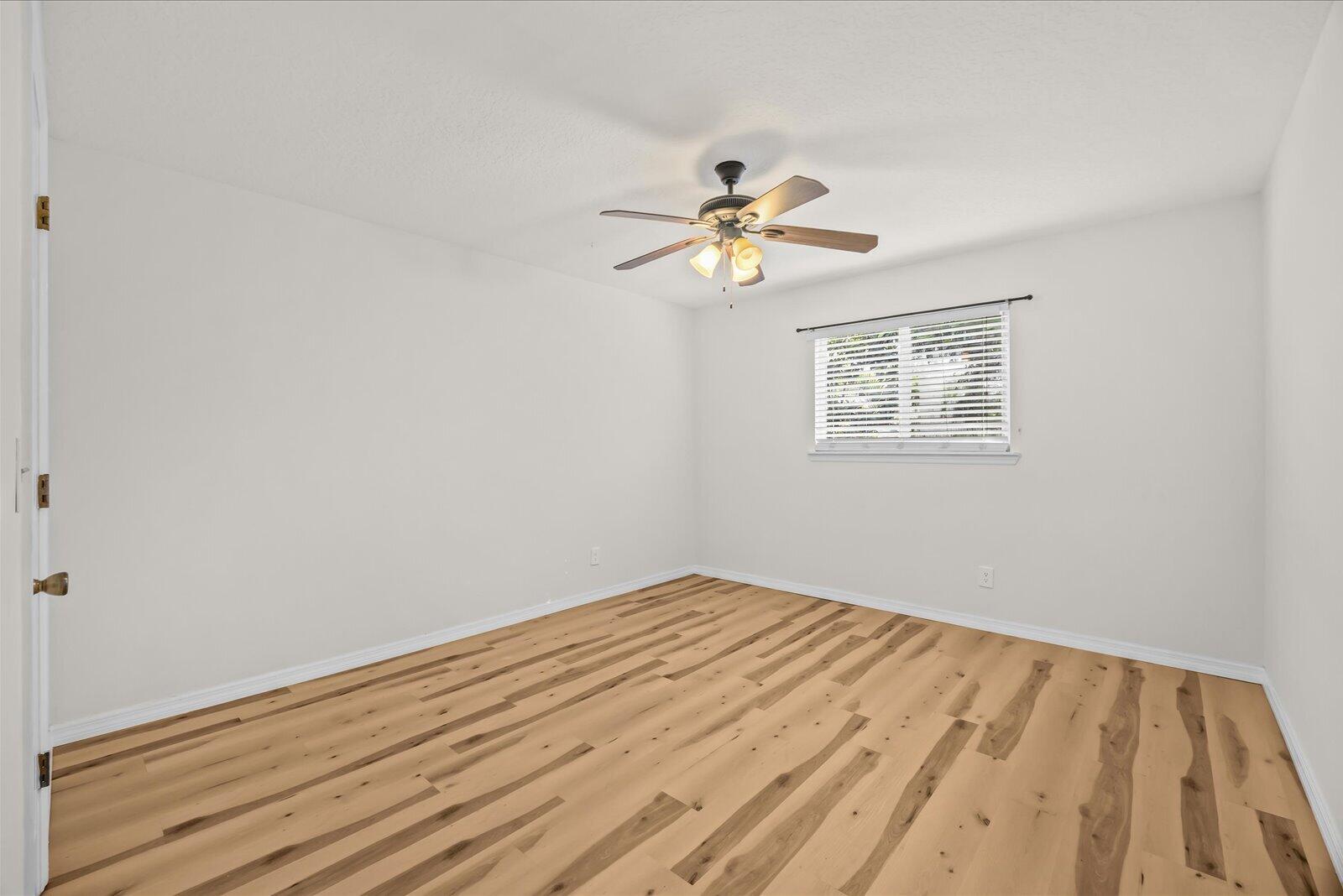 18831 Misty Lake Drive Property Photo 31