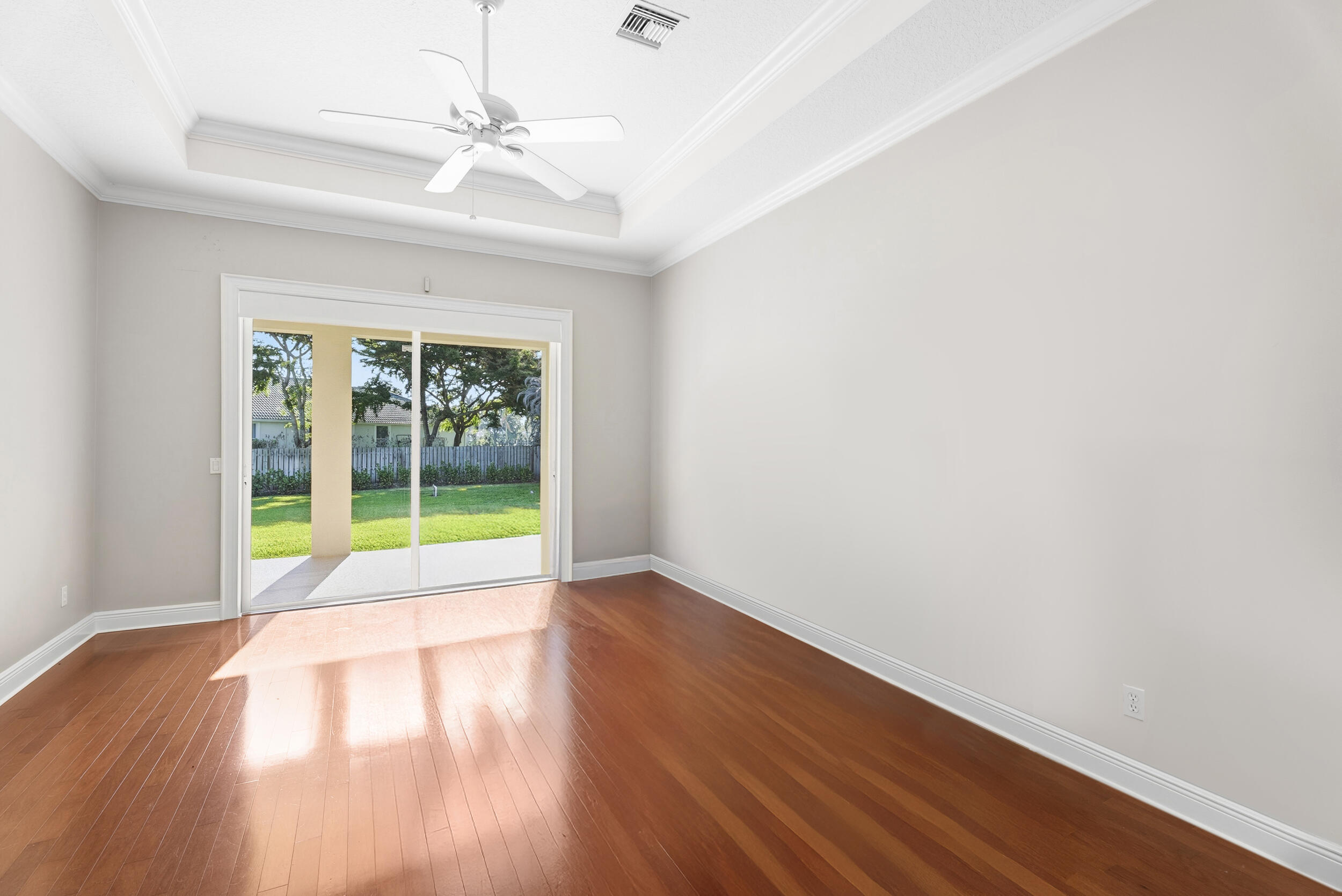 1106 Sw Thoreau Court Property Photo 16