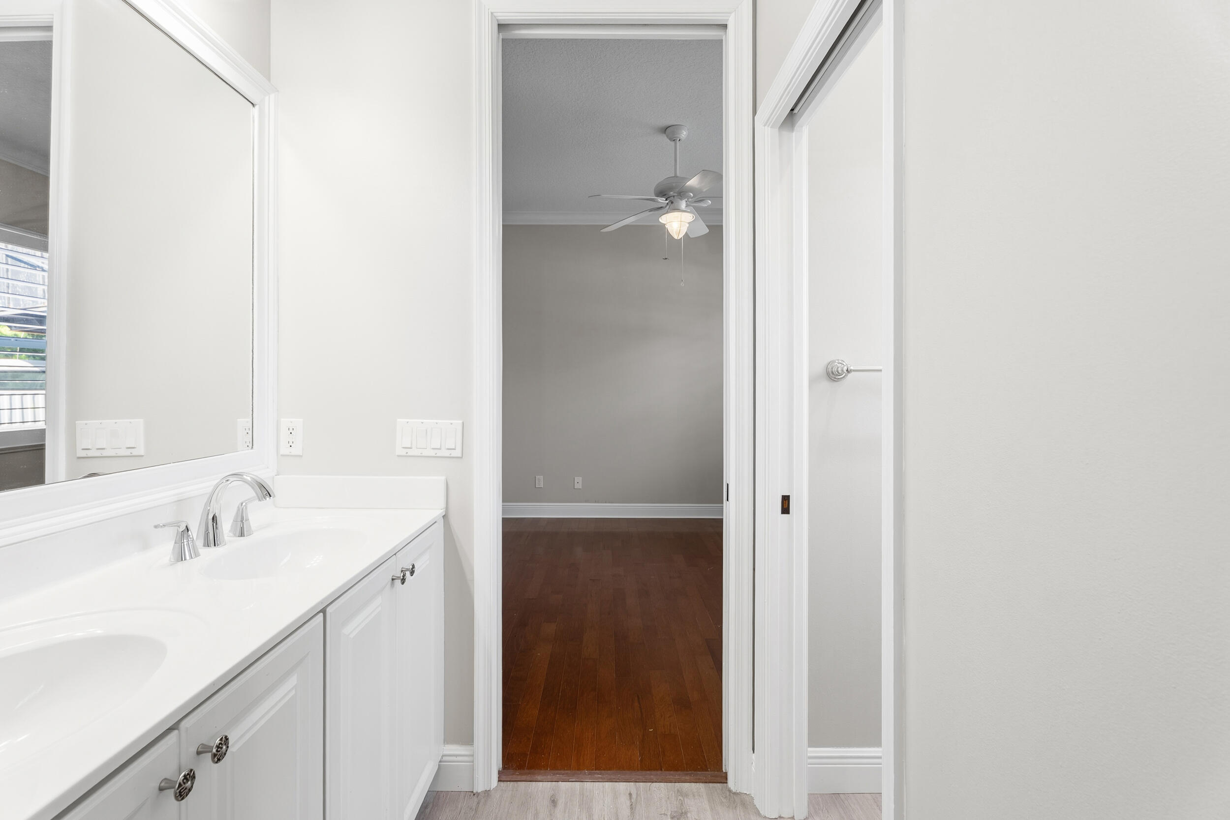 1106 Sw Thoreau Court Property Photo 31