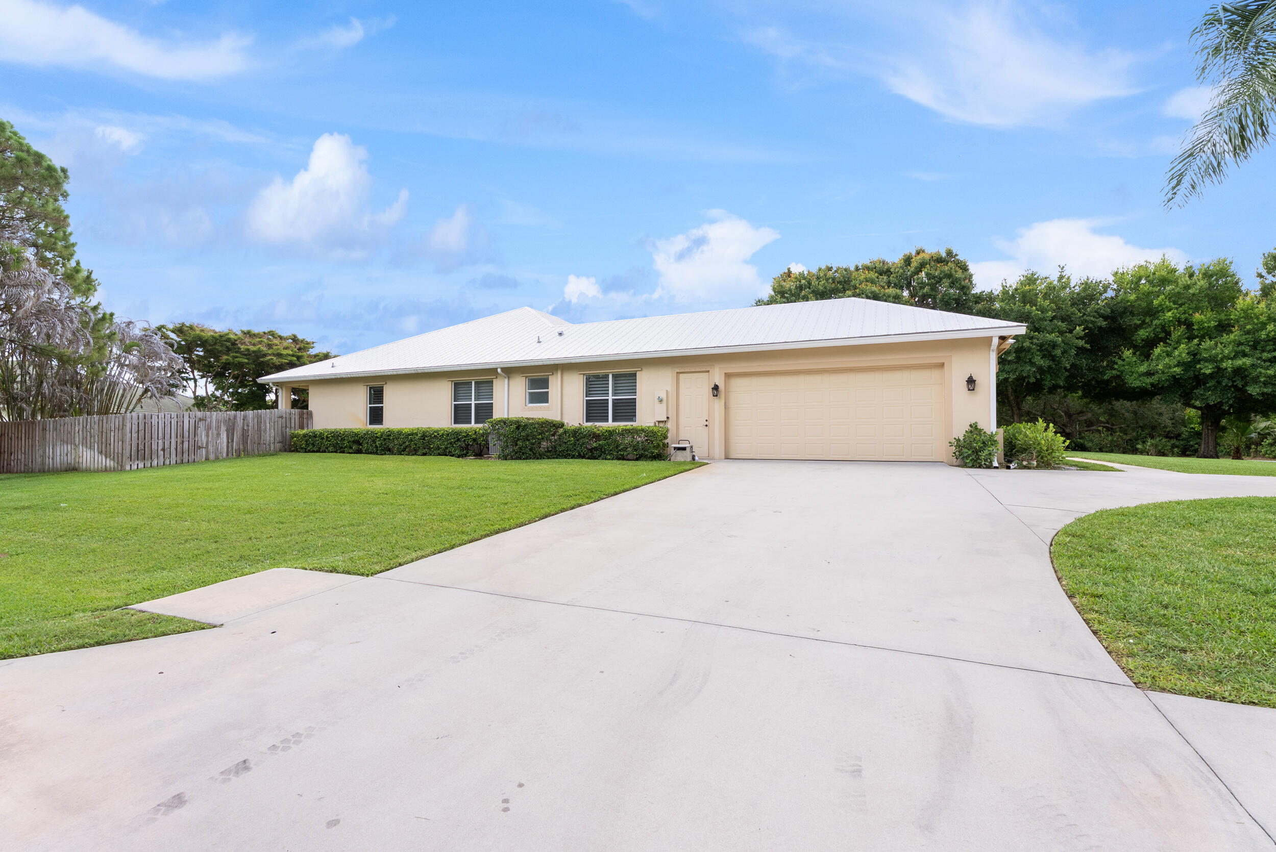 1106 Sw Thoreau Court Property Photo 46