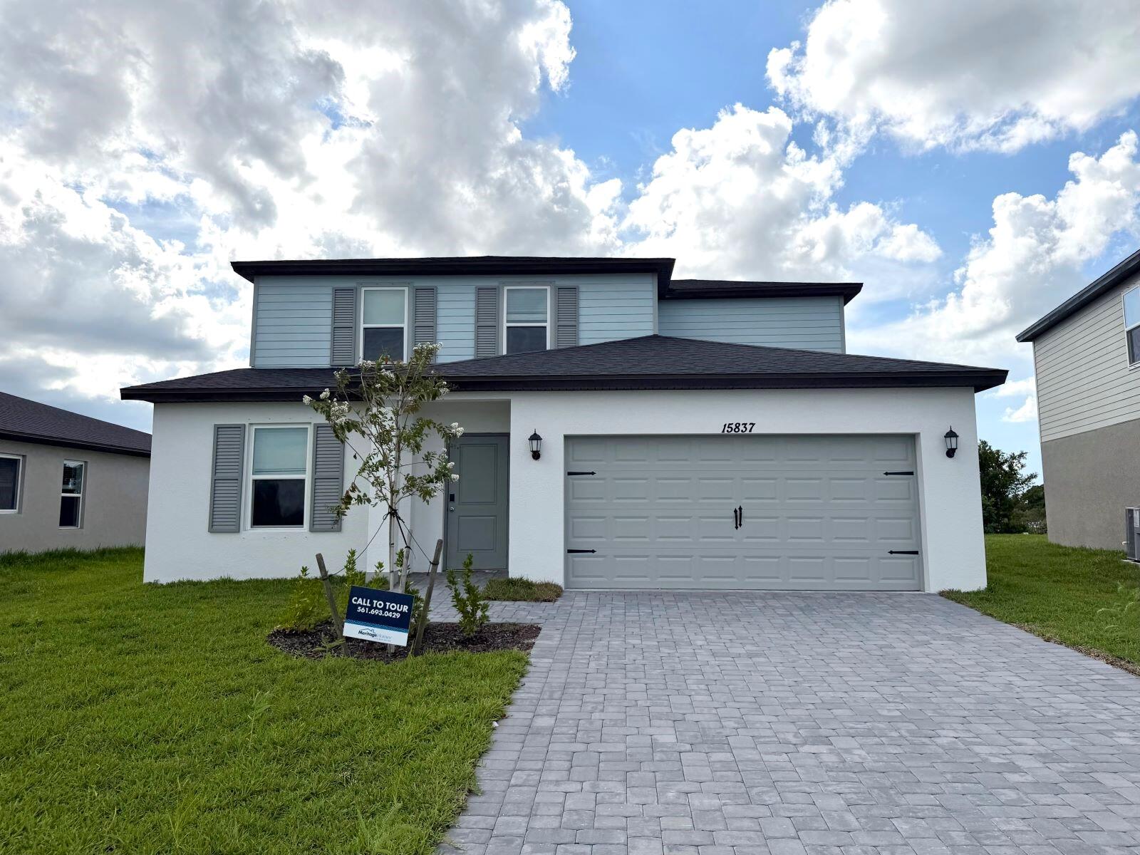 15837 Sw Vine Drive Property Photo 1