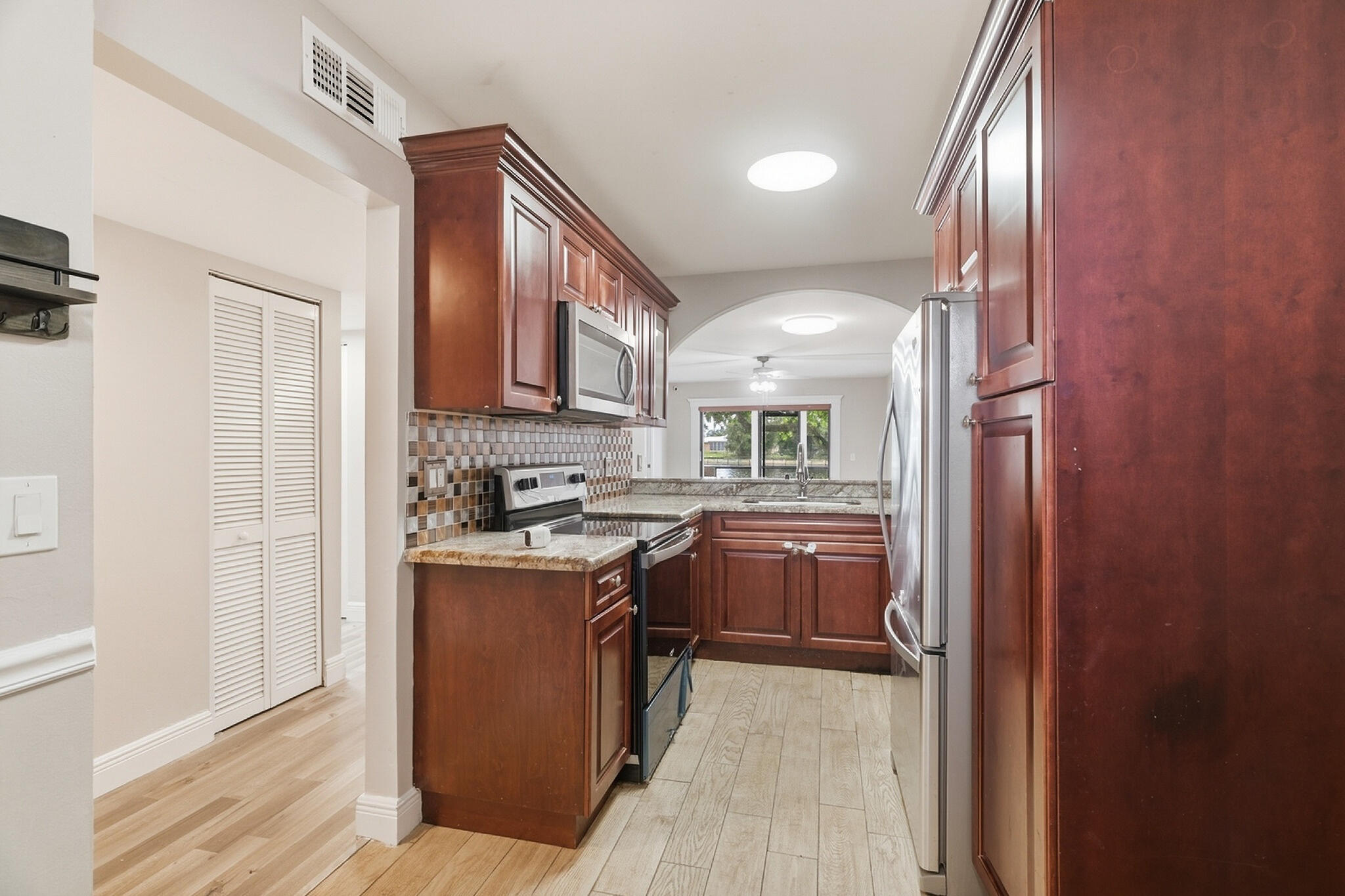 9672 W MCNAB Road 109