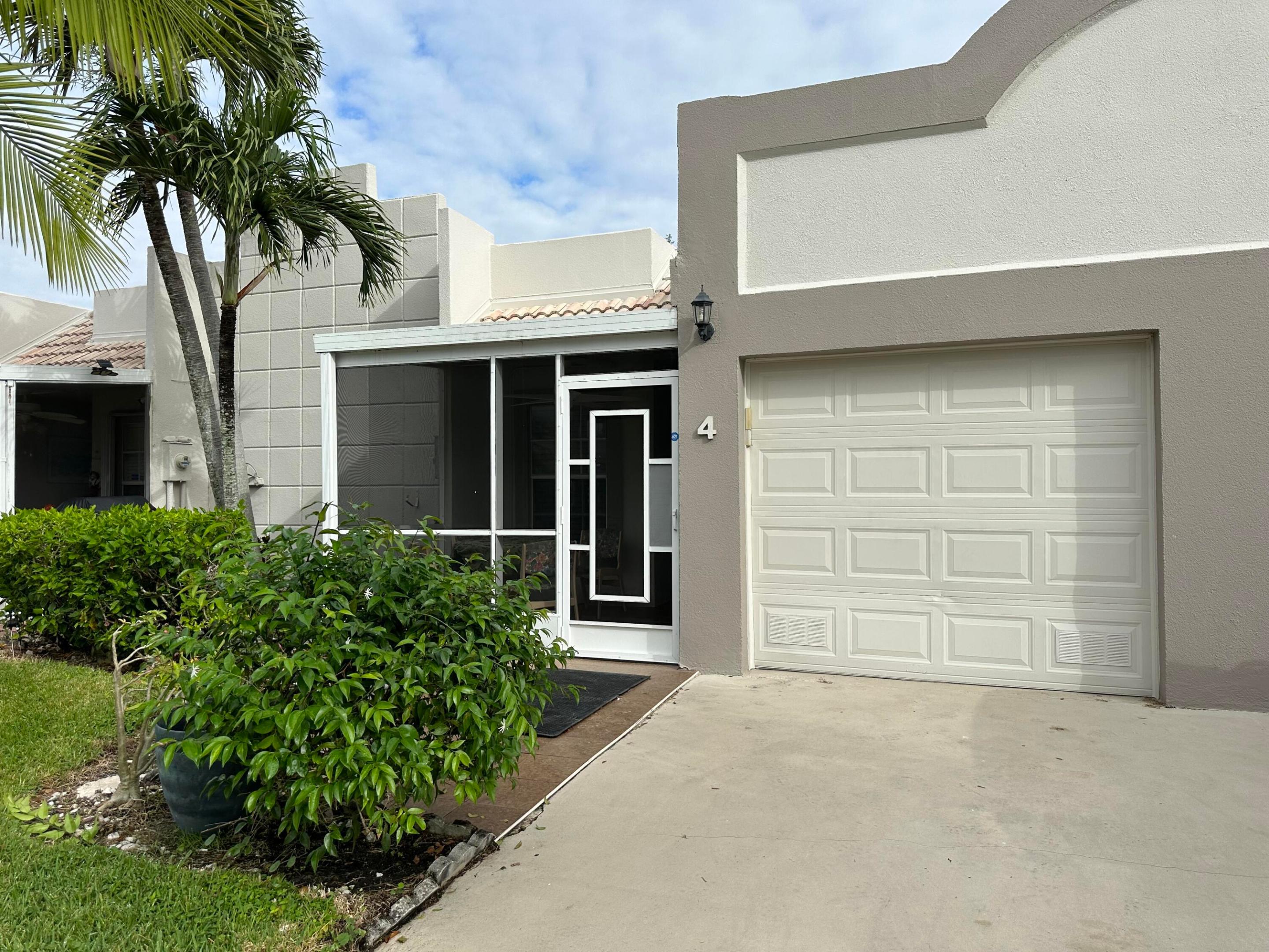 9215 Flynn Circle 4 Property Photo 2