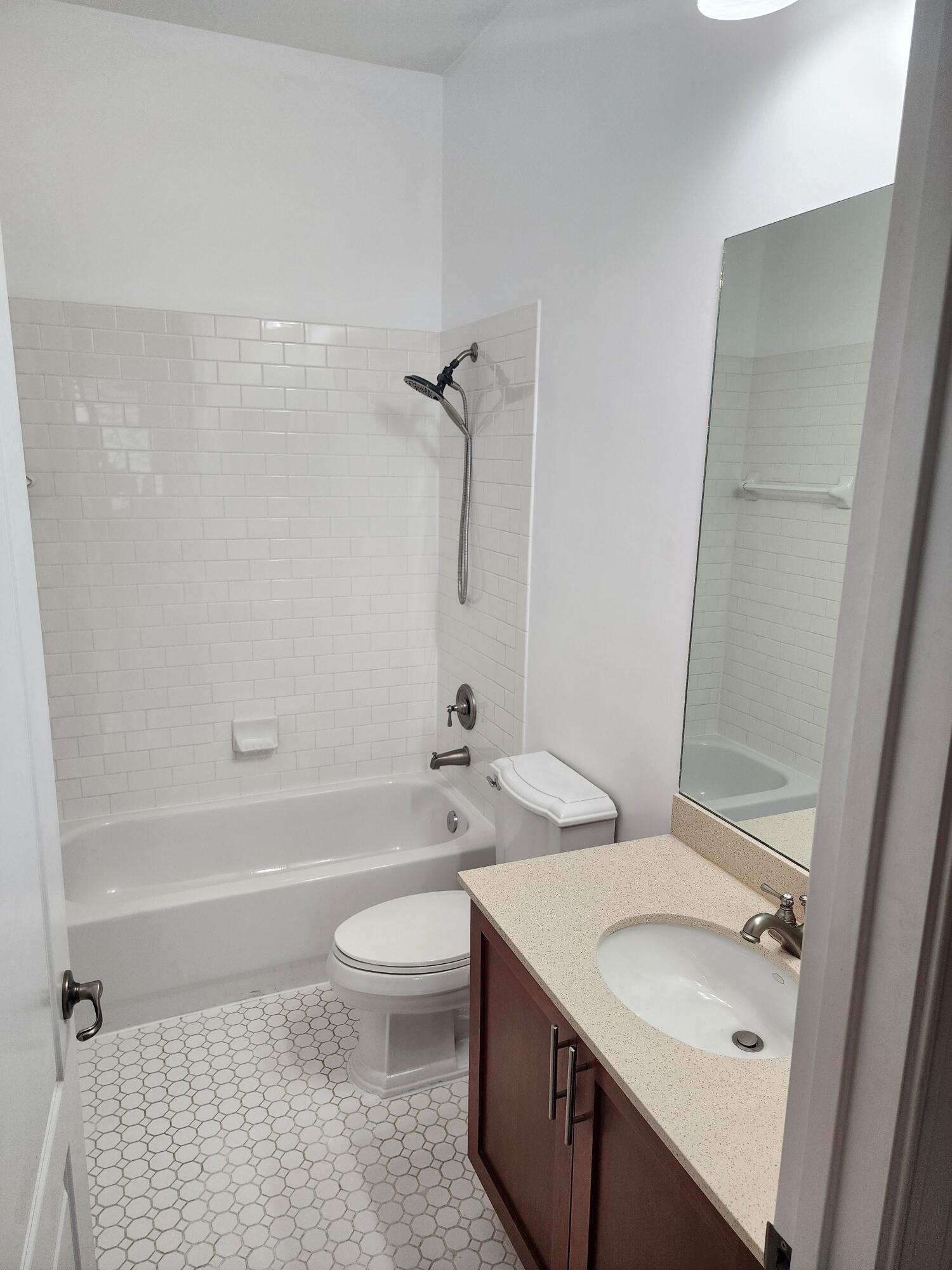 335 Sw 13th Terrace 335 Property Photo 12