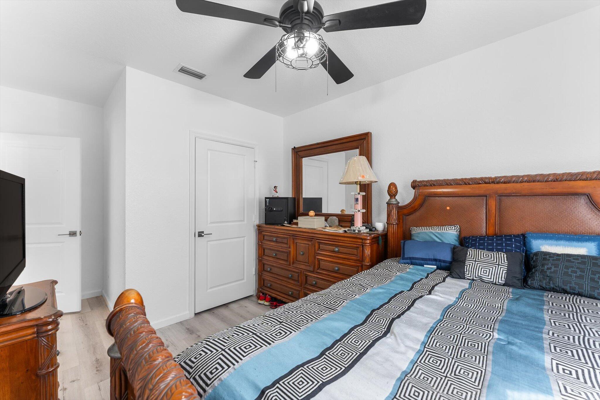 3785 Whitney Park Lane Property Photo 19