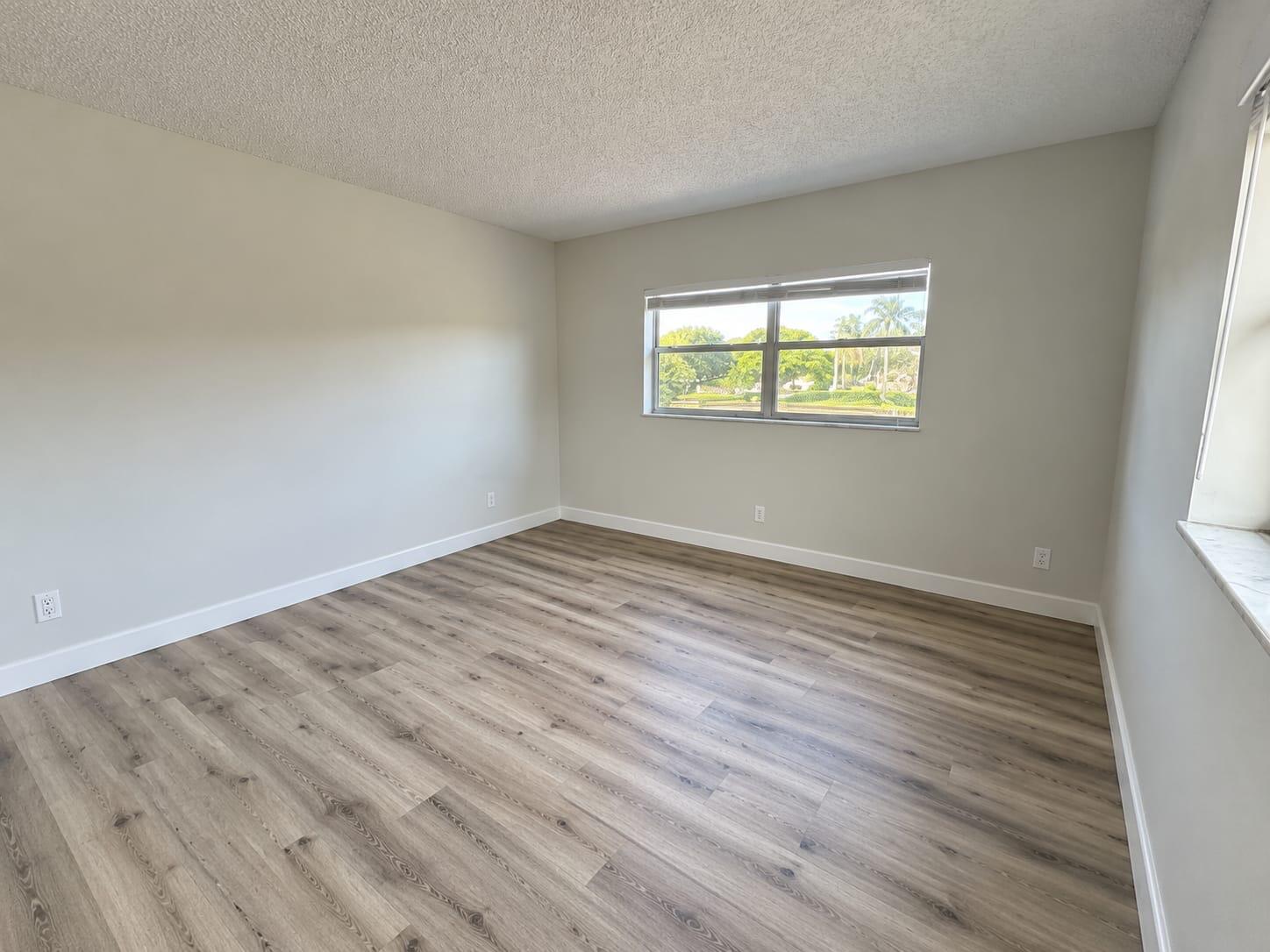 500 Sw 2nd Avenue 2190 Property Photo 3