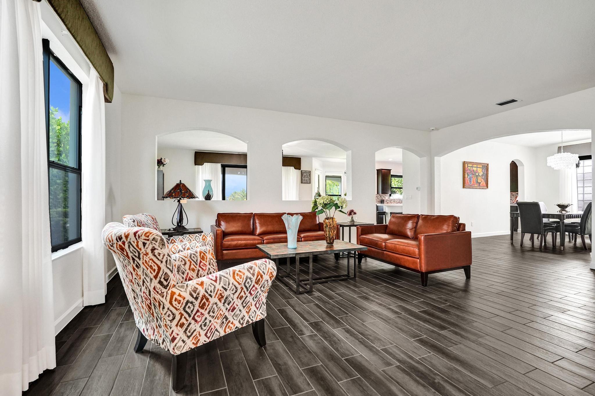 5716 Sandbirch Way Property Photo 7