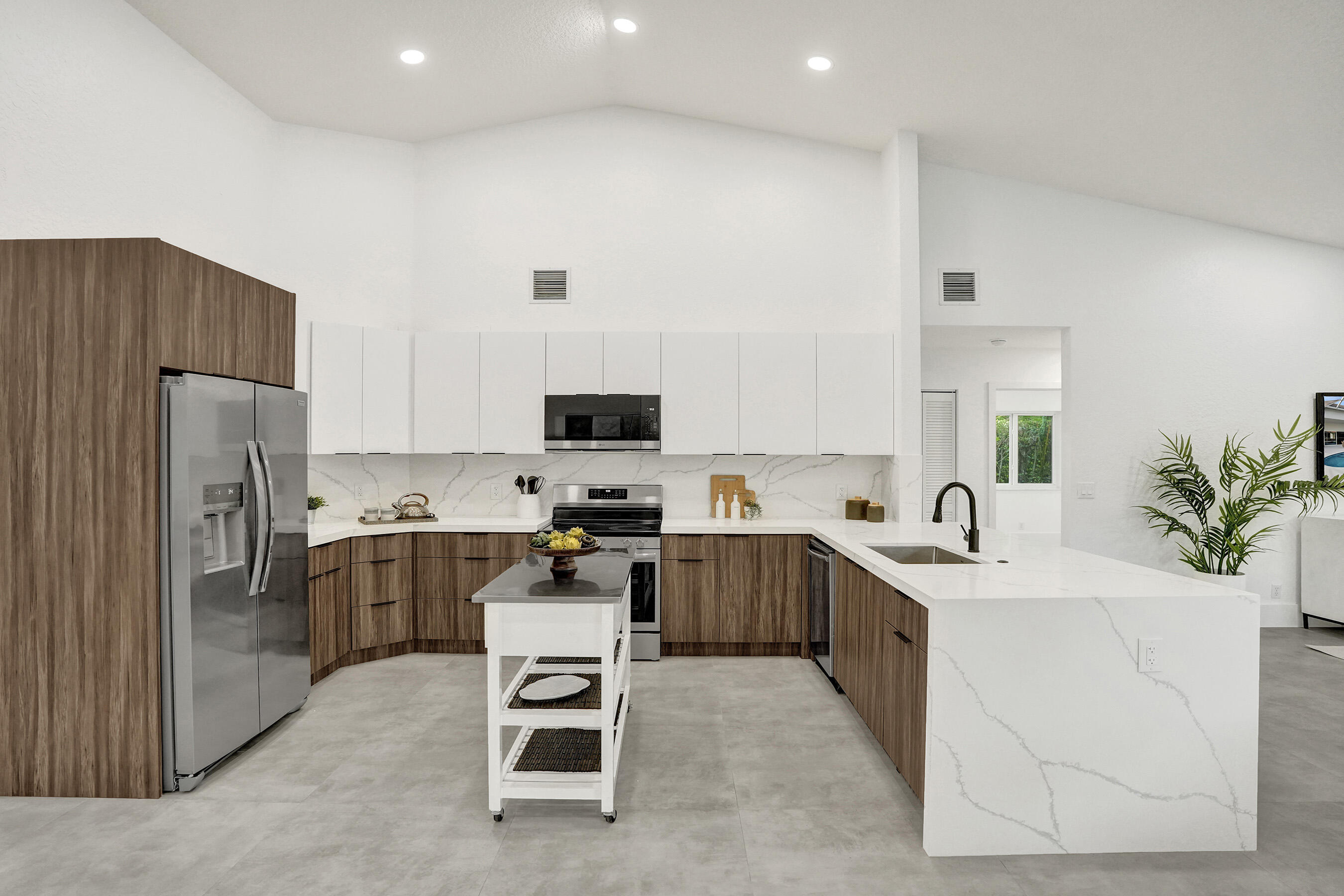 1721 Nw 127th Way Property Photo 18