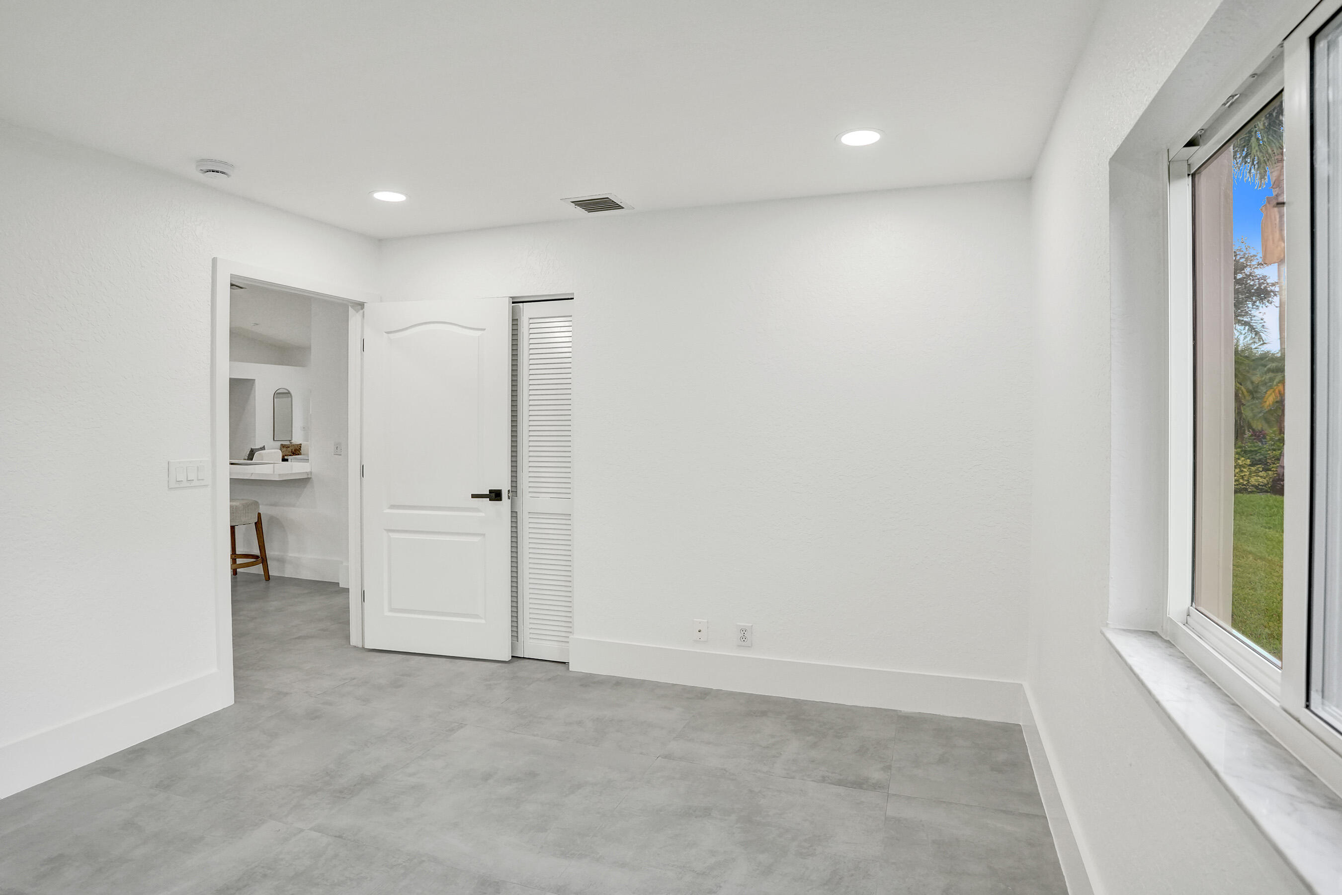 1721 Nw 127th Way Property Photo 36