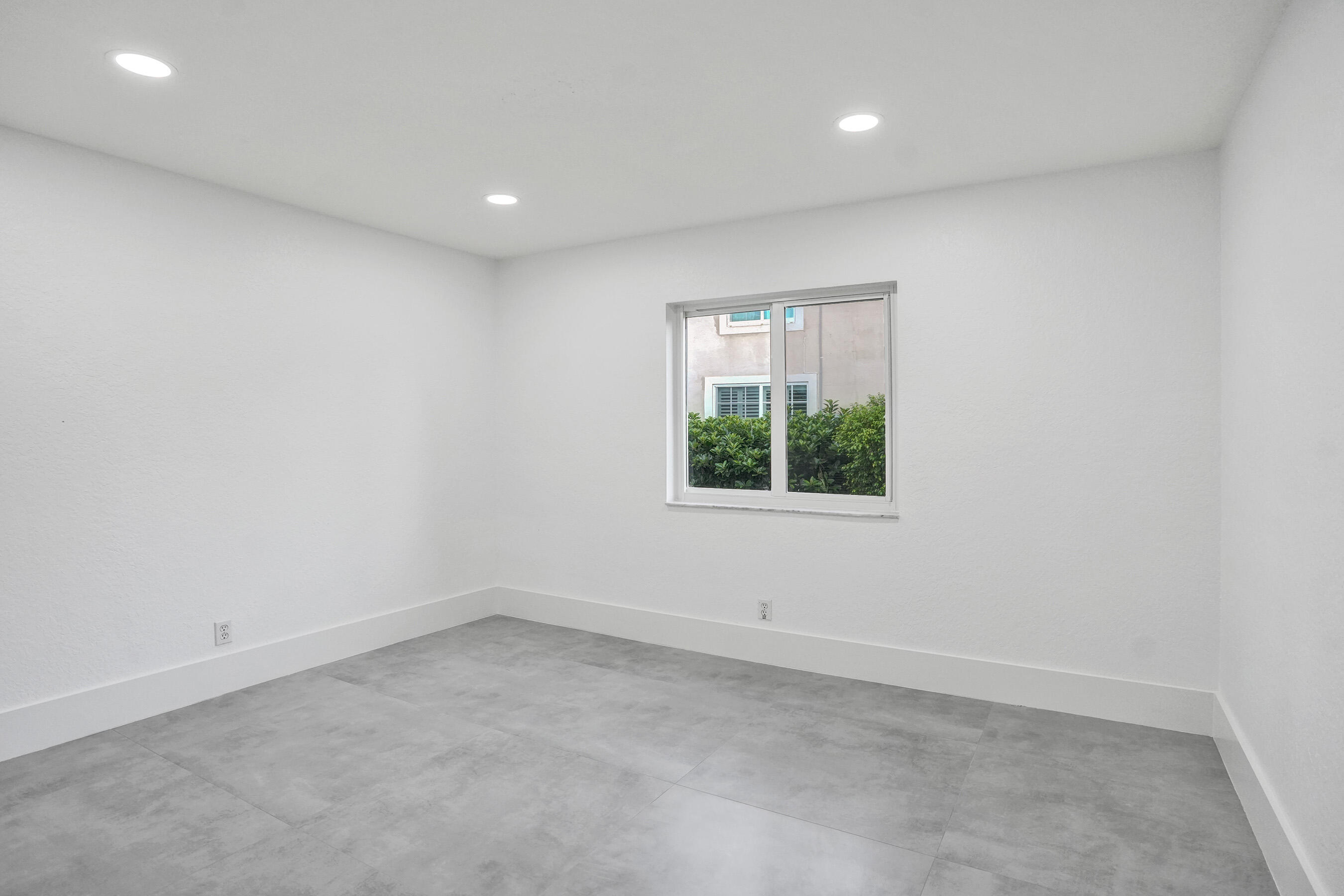 1721 Nw 127th Way Property Photo 46