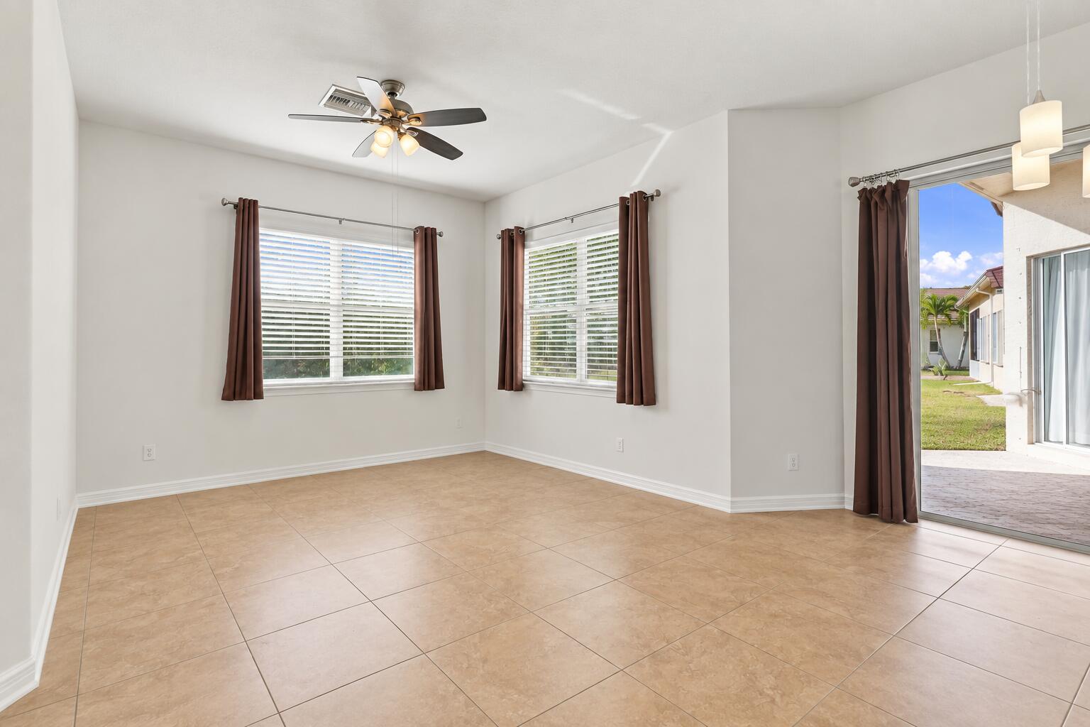 718 Sw Myakka River Property Photo 8