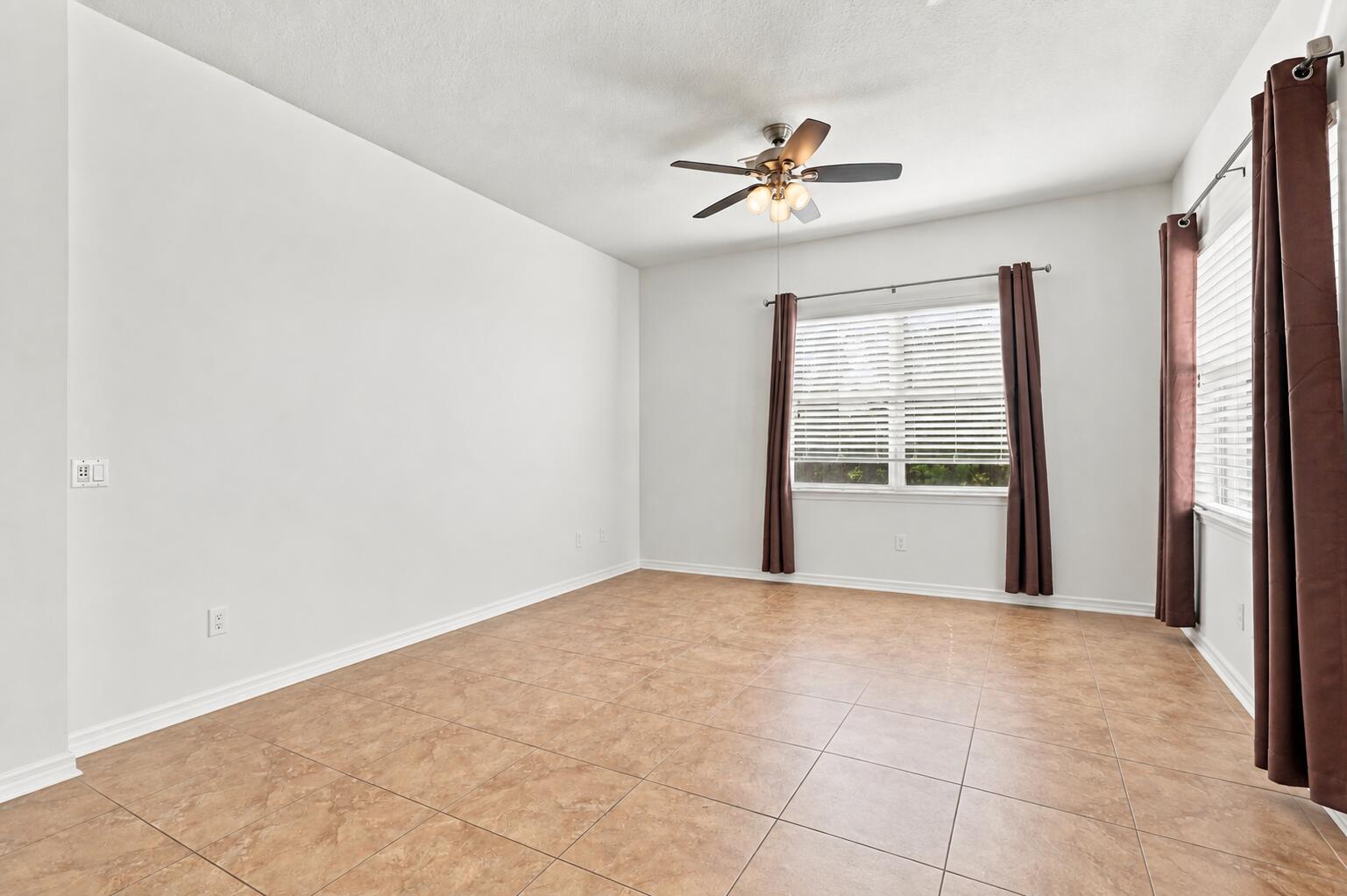 718 Sw Myakka River Property Photo 9