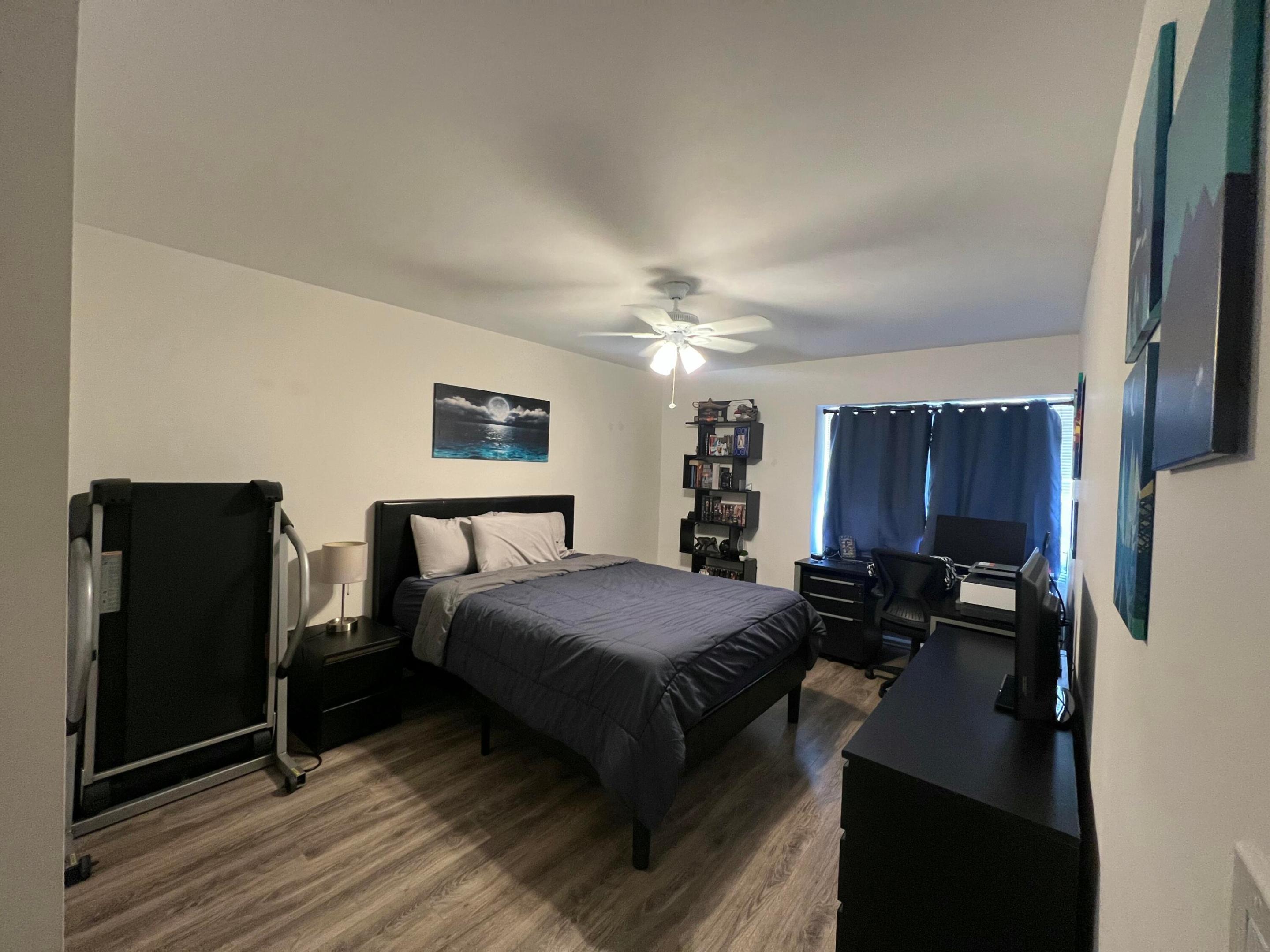 4338 Hazel Avenue D Property Photo 11