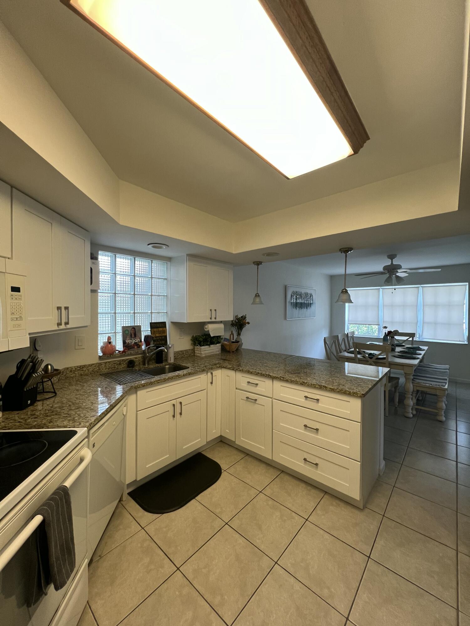 4338 Hazel Avenue D Property Photo 17