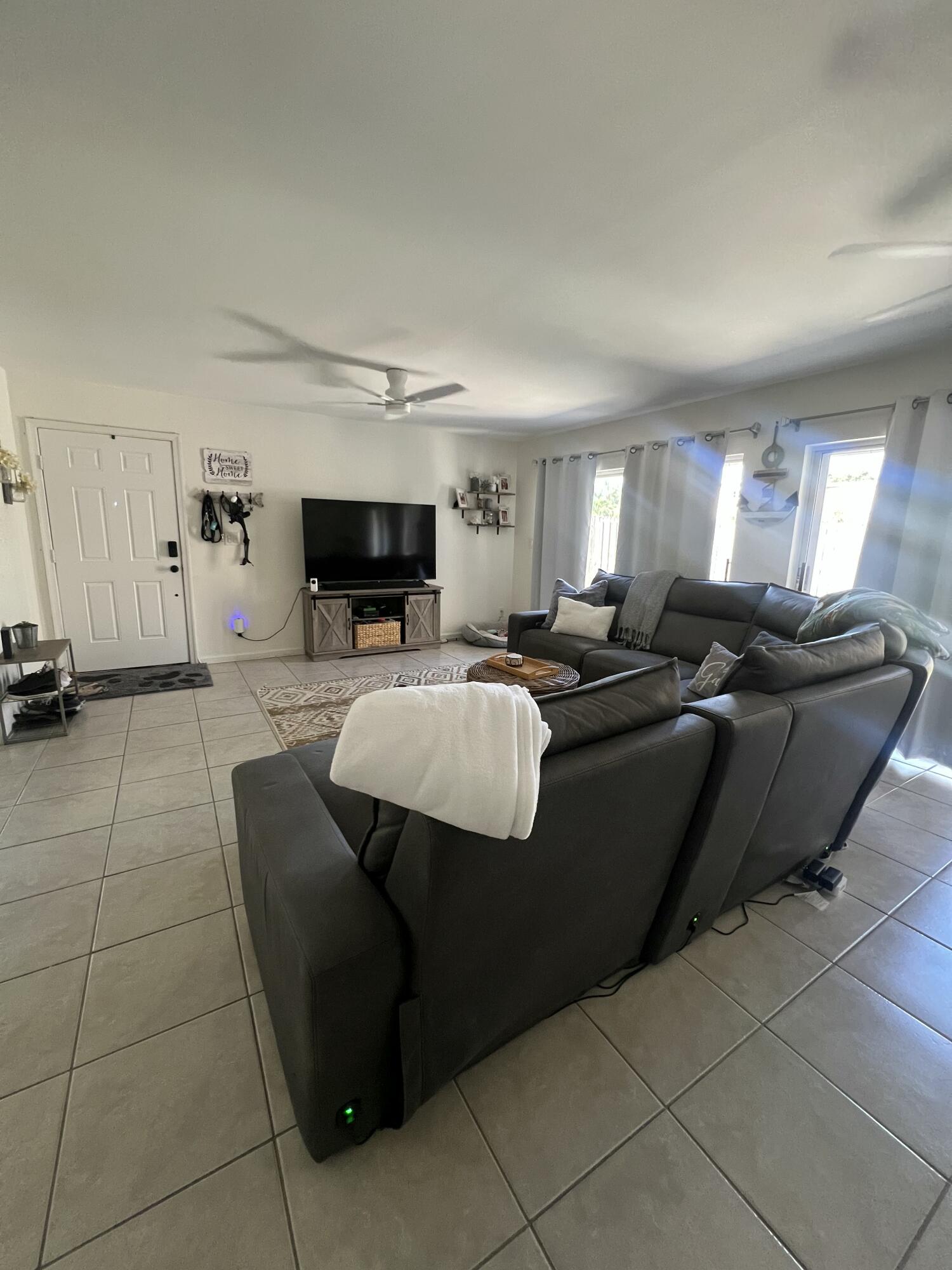 4338 Hazel Avenue D Property Photo 26