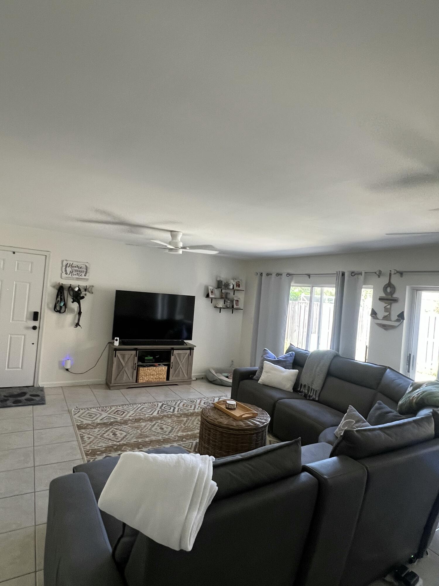 4338 Hazel Avenue D Property Photo 32