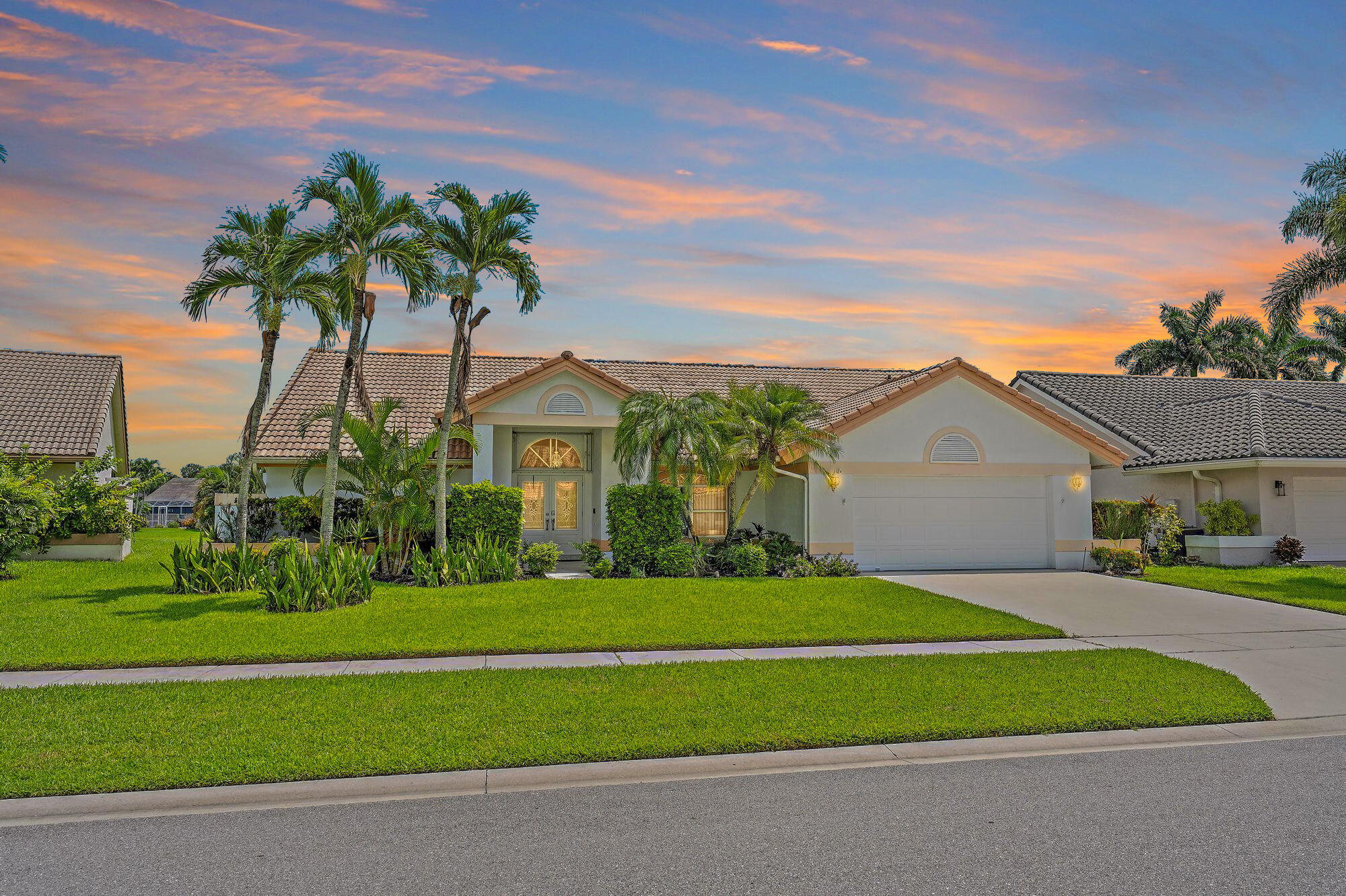 6857 BLUE BAY Circle
