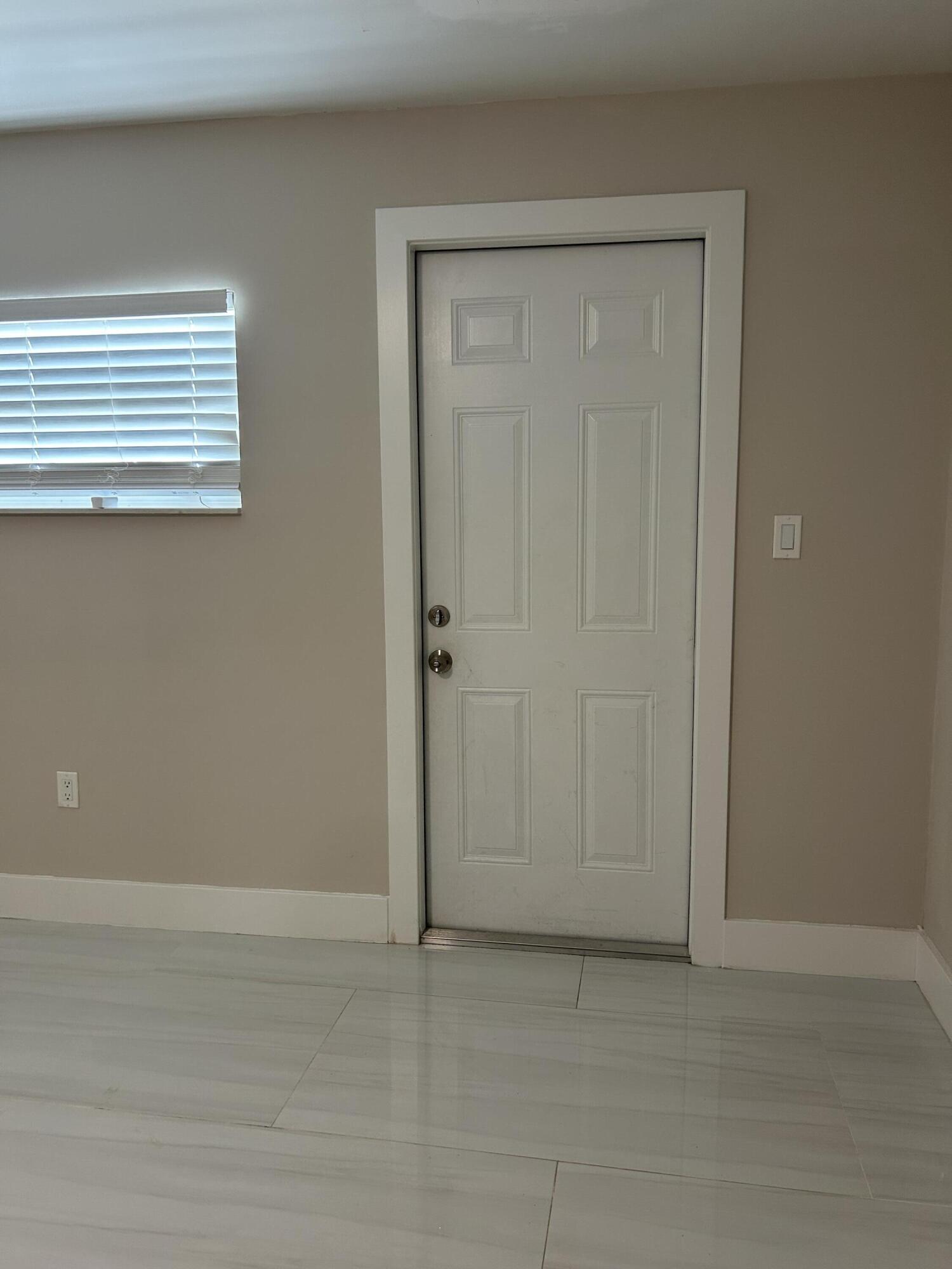 2329 West Drive Property Photo 4