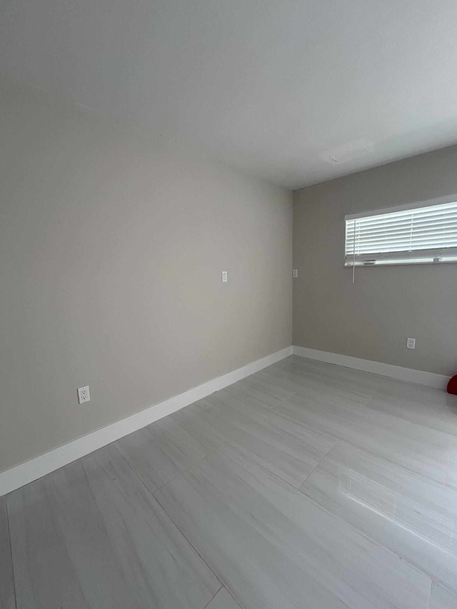 2329 West Drive Property Photo 5