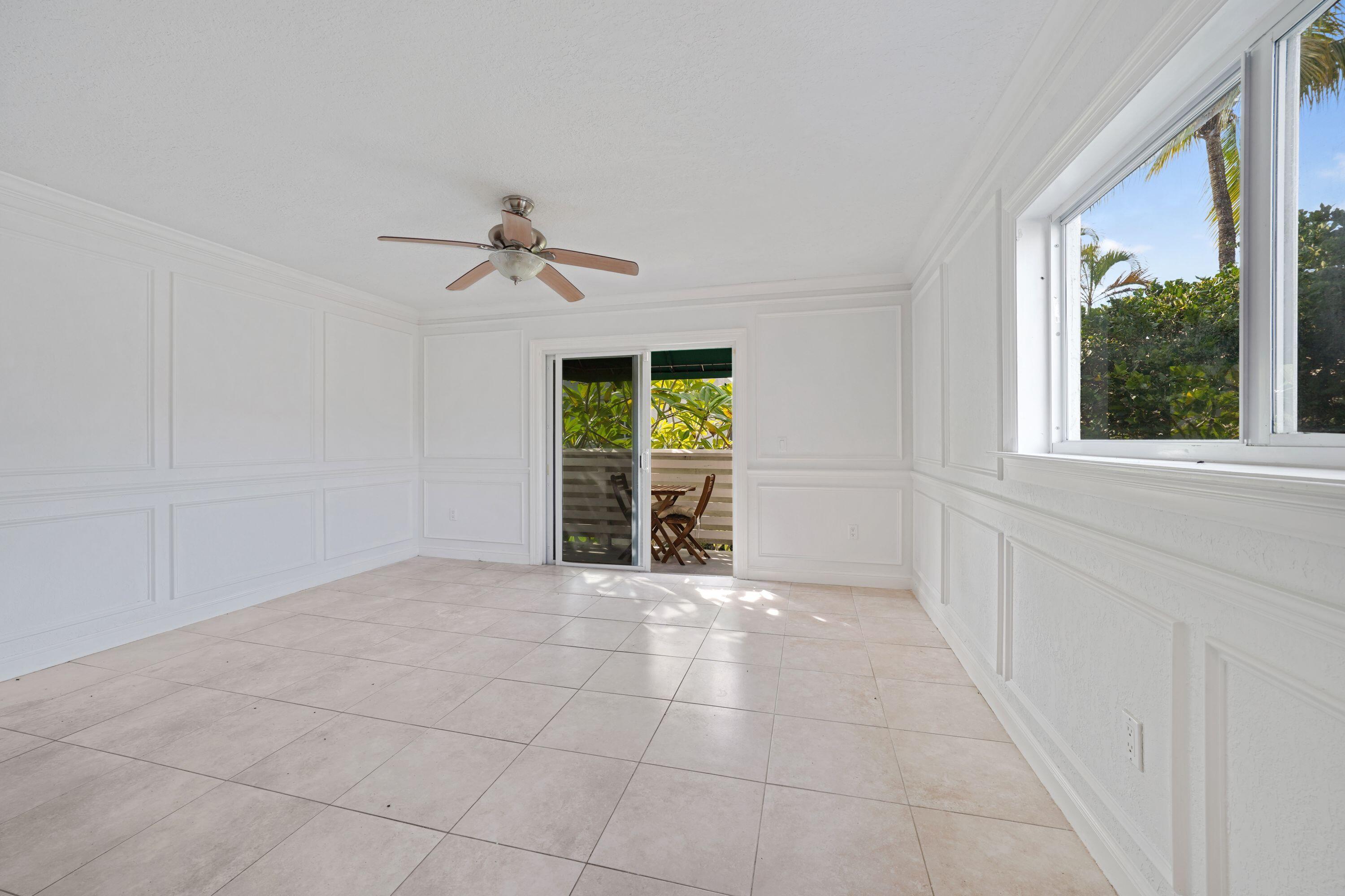 557 Nw 97th Avenue Property Photo 18