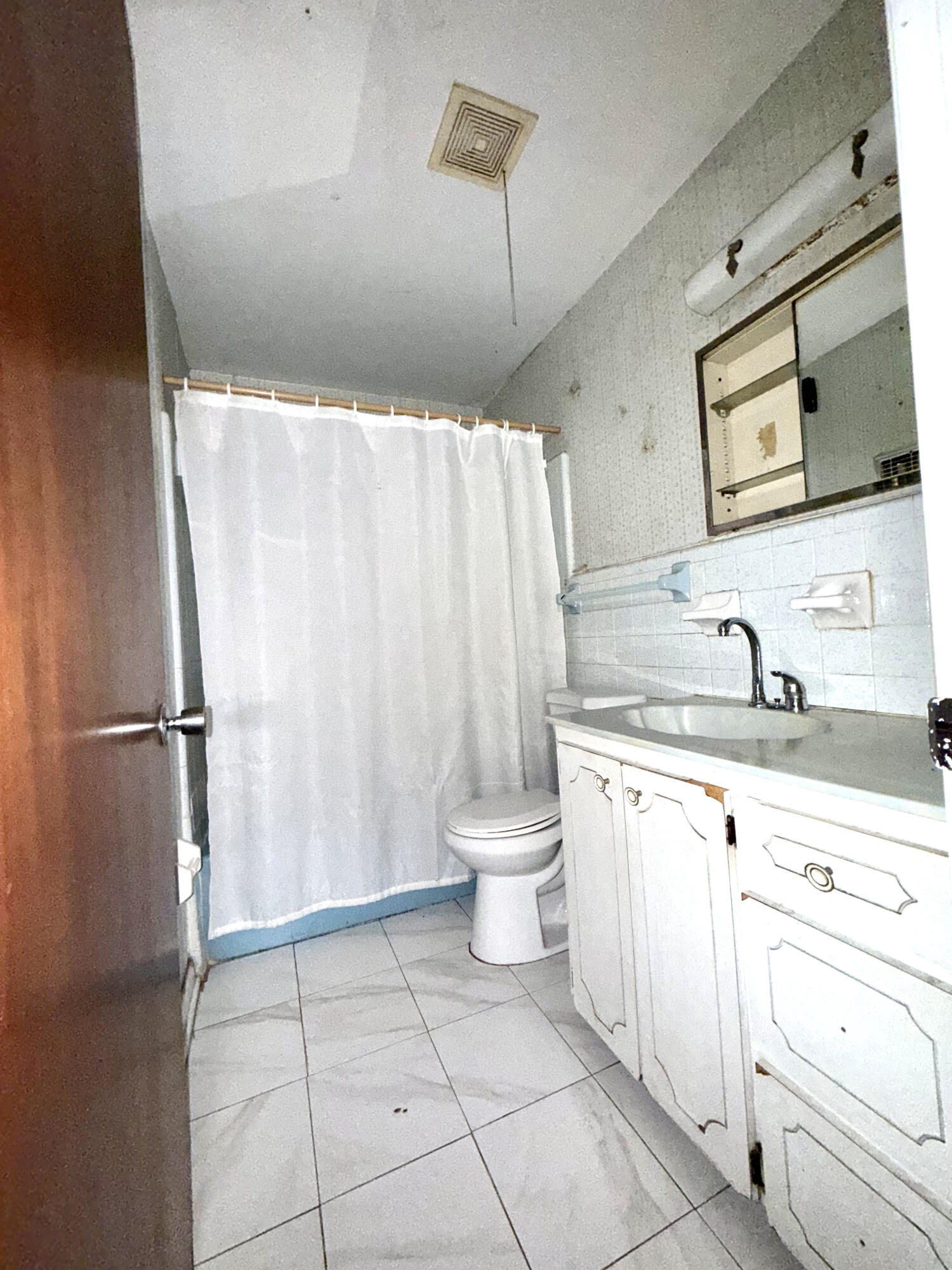 275 Se 16th Avenue Property Photo 7