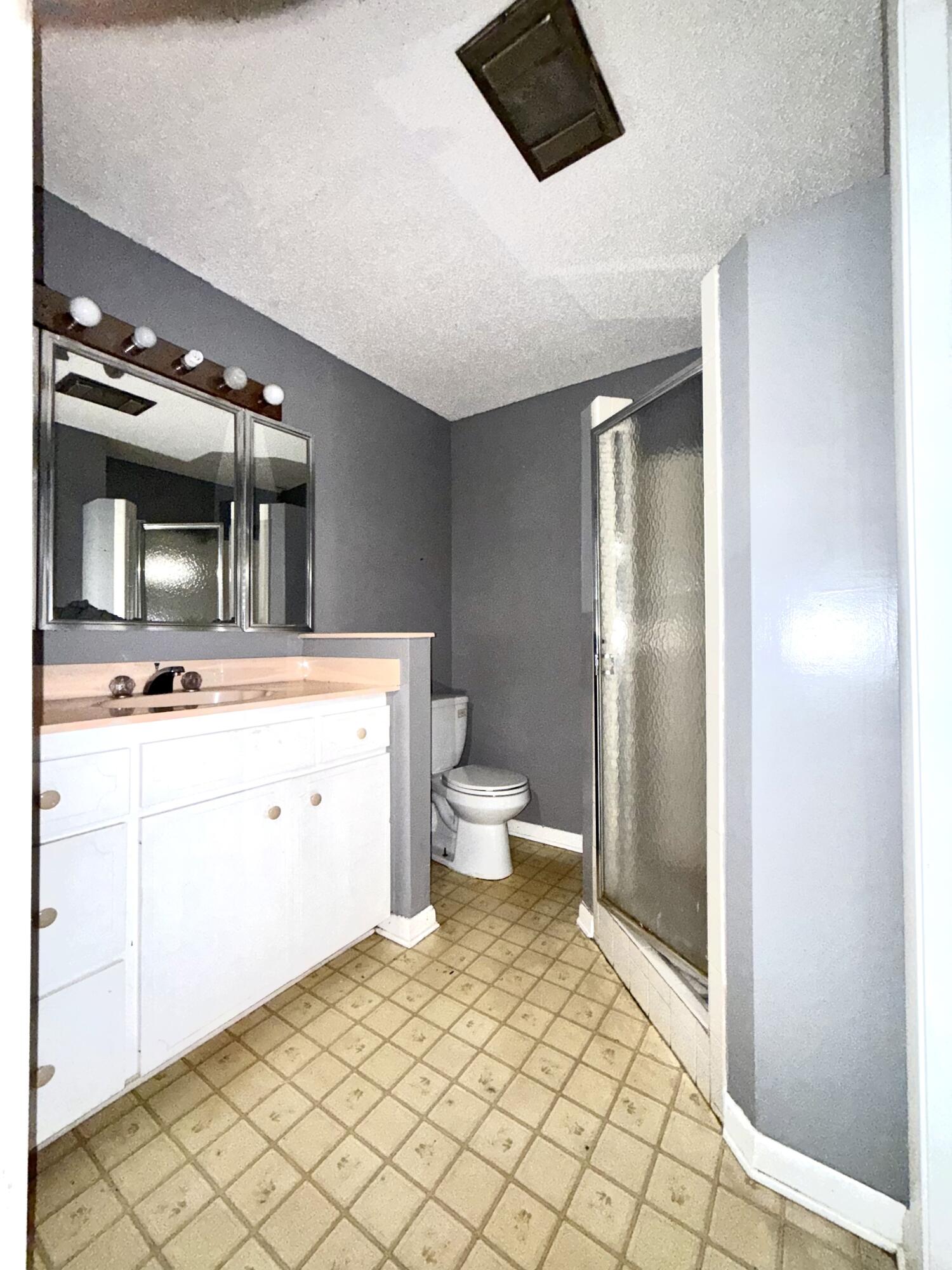 275 Se 16th Avenue Property Photo 15