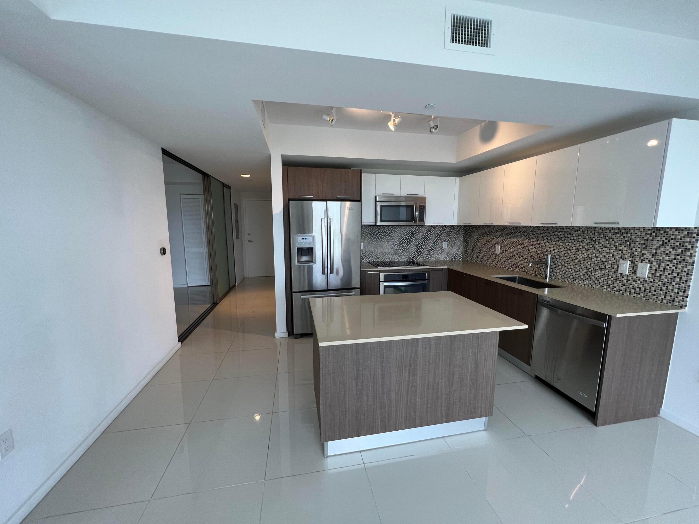 5300 Paseo Boulevard 708 Property Photo 1