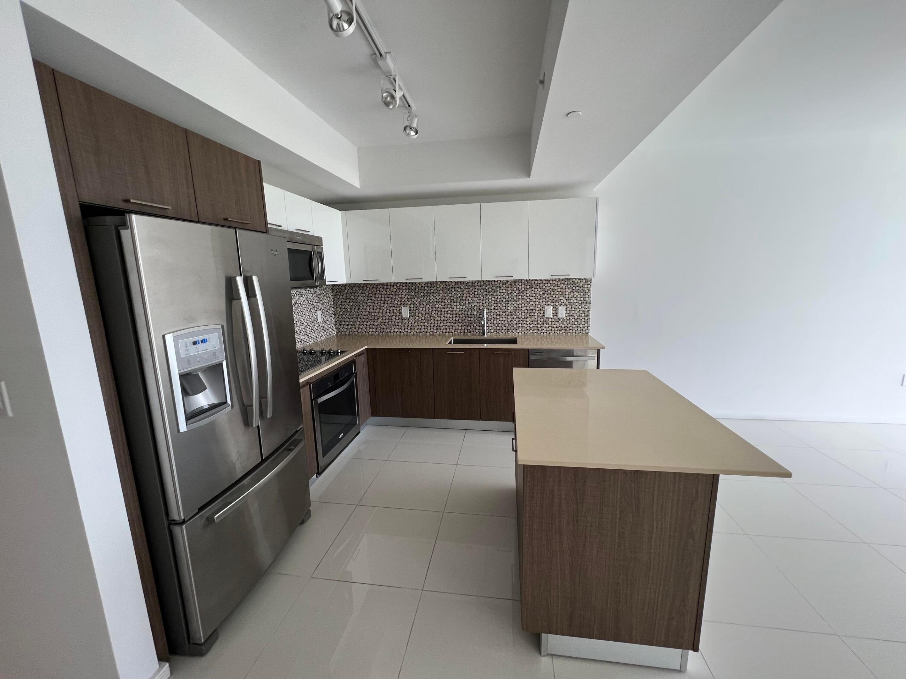 5300 Paseo Boulevard 708 Property Photo 3