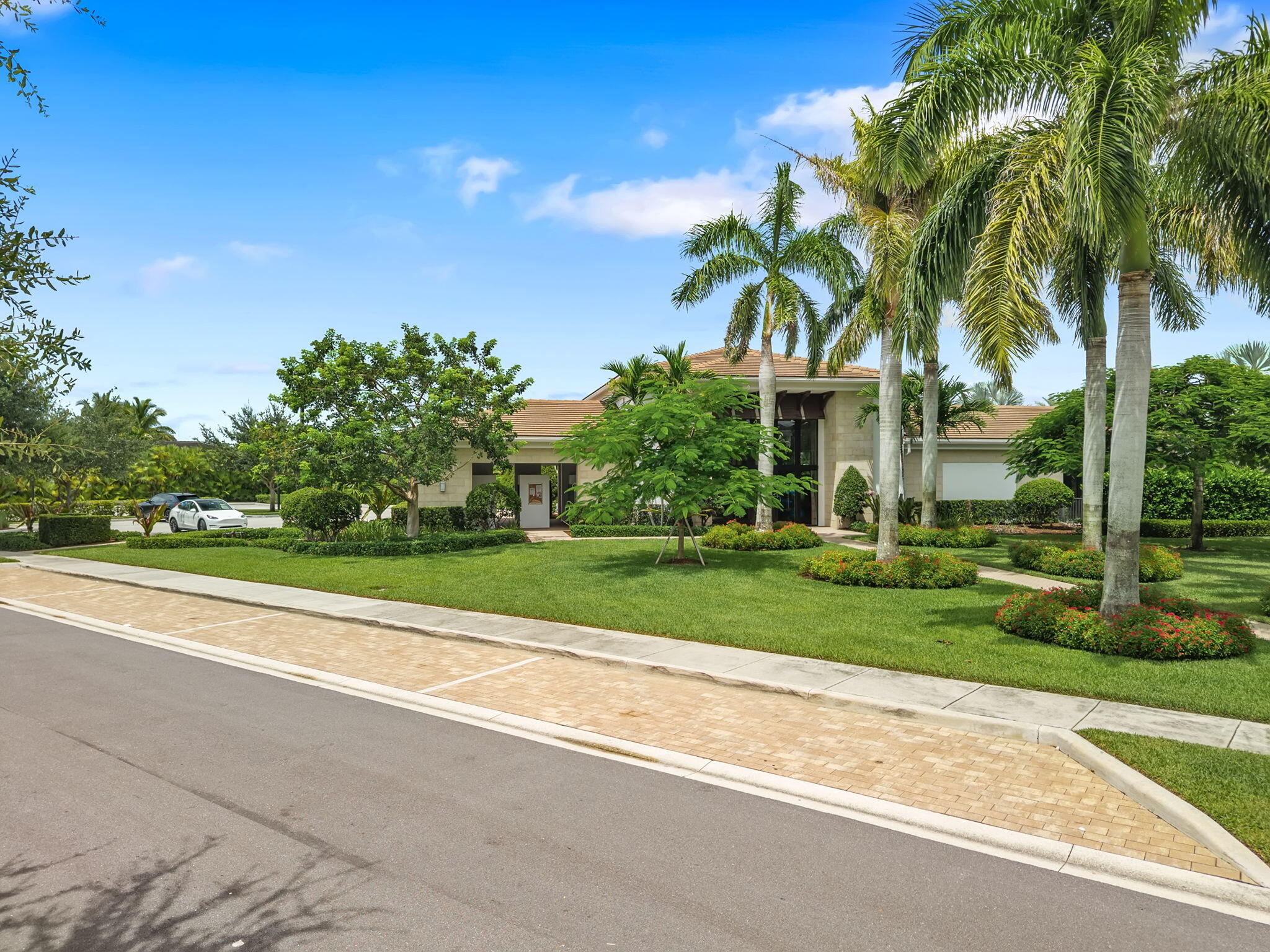 13502 Artisan Circle Property Photo 45