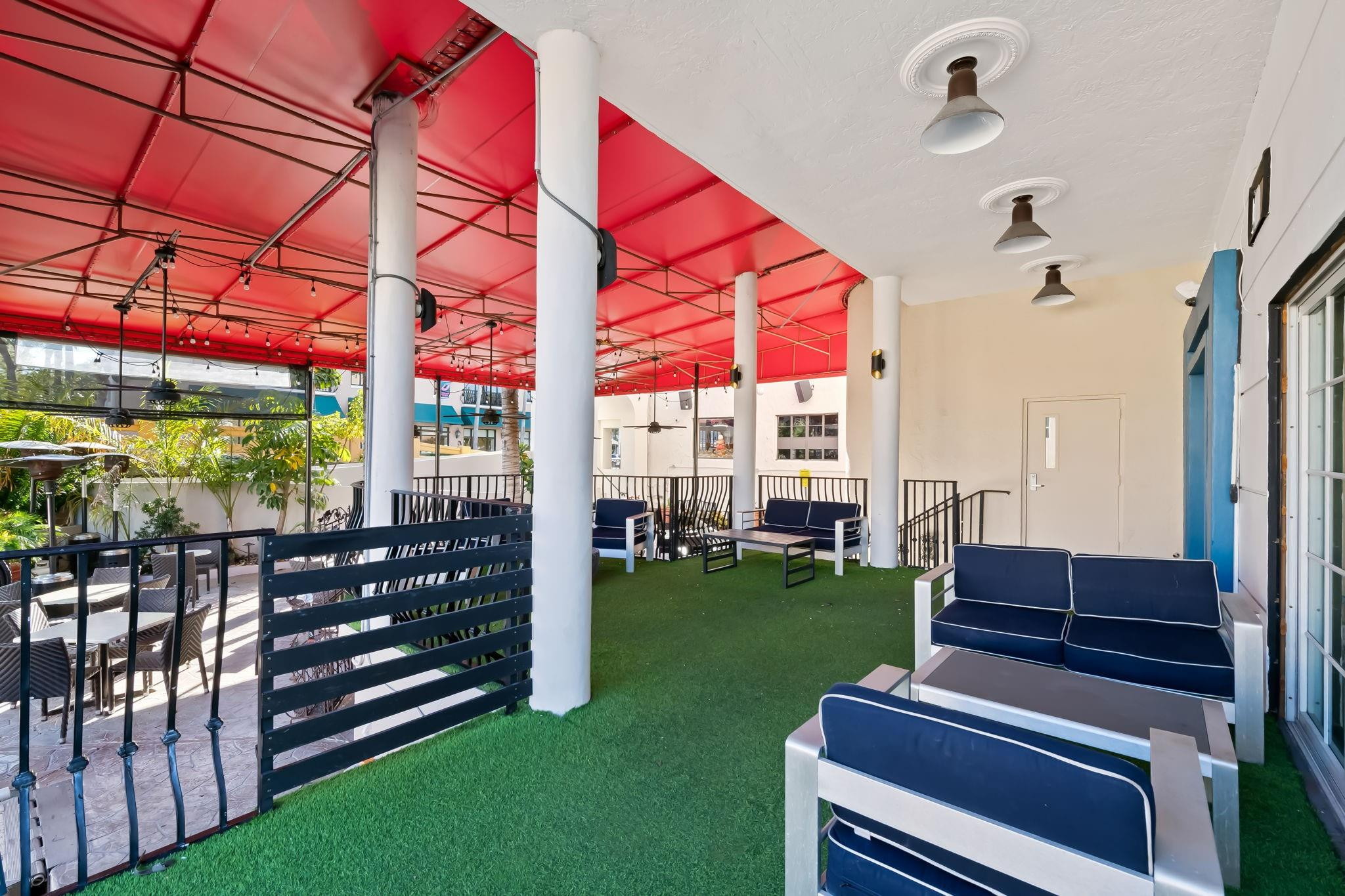 1103 E Las Olas Boulevard Property Photo 9