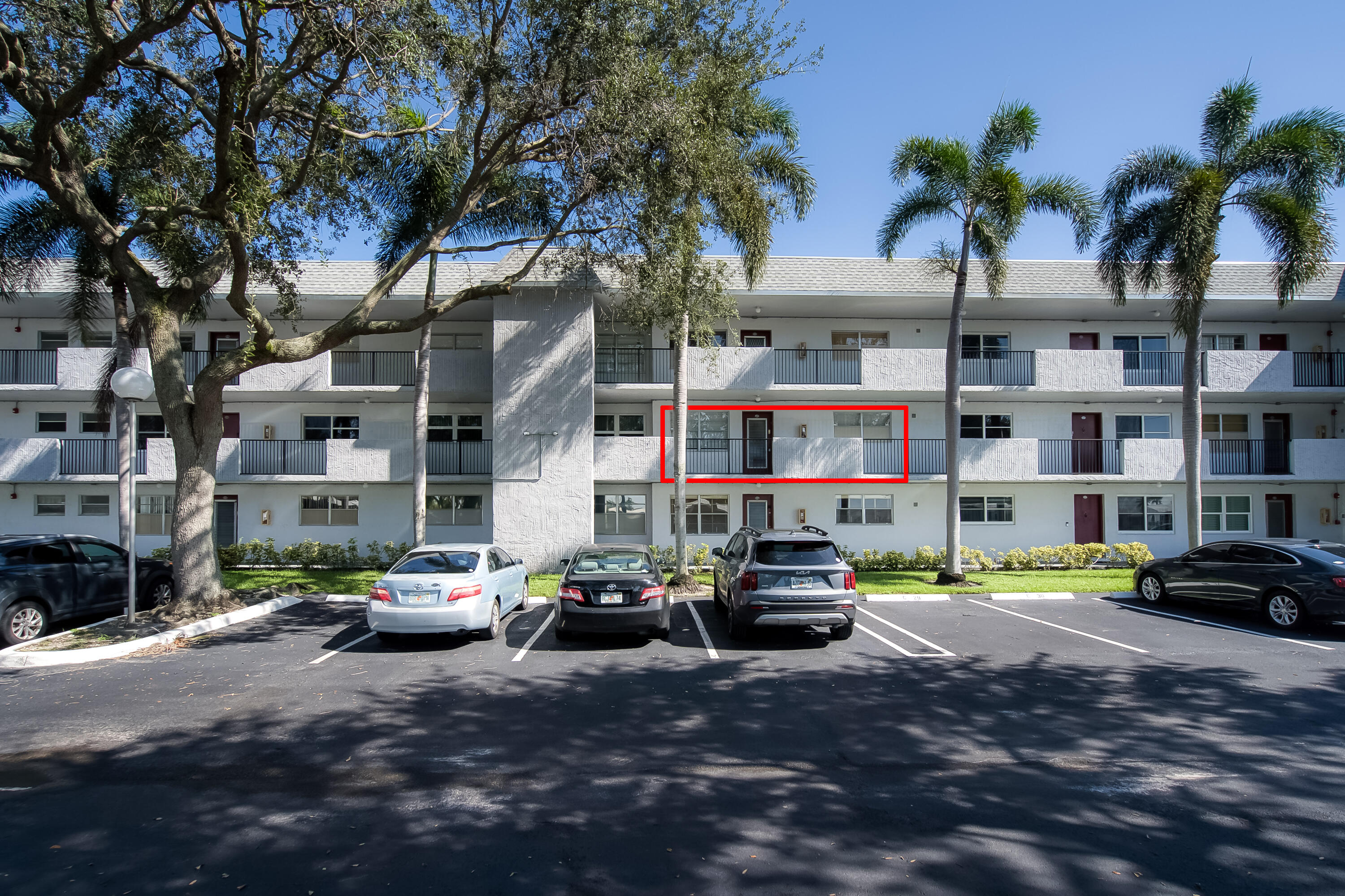 8305 Nw 61st Street C211 Property Photo 1