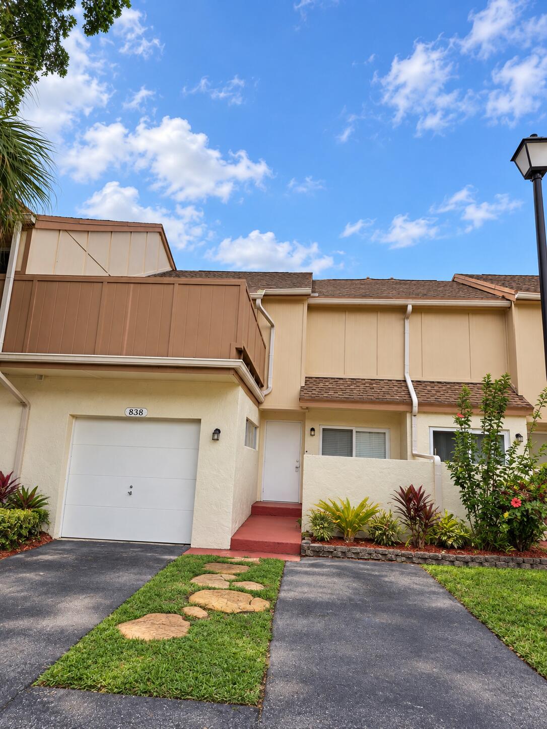 838 NW 82ND Avenue 2