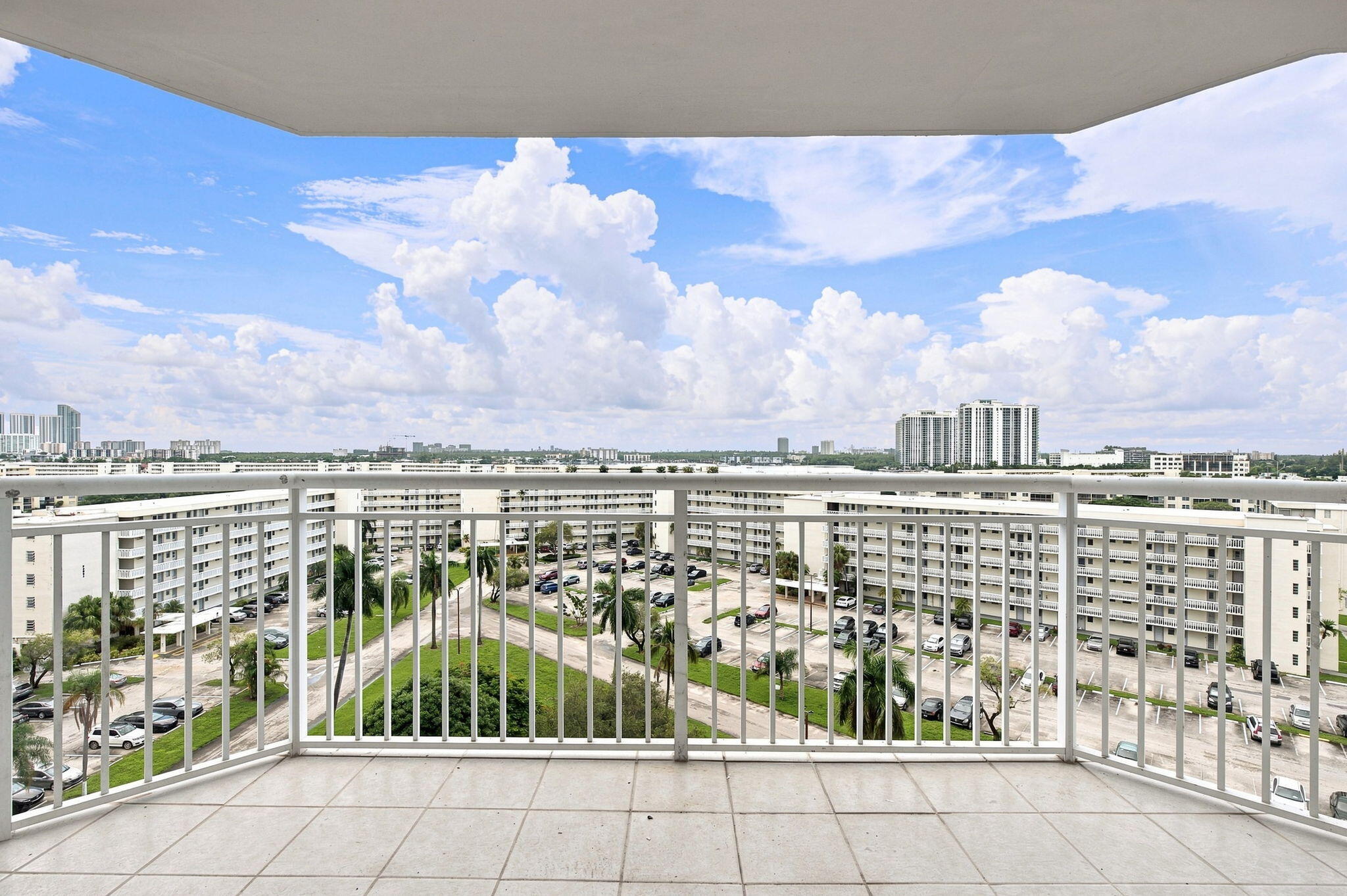 18021 Biscayne Boulevard 901 Property Photo 25