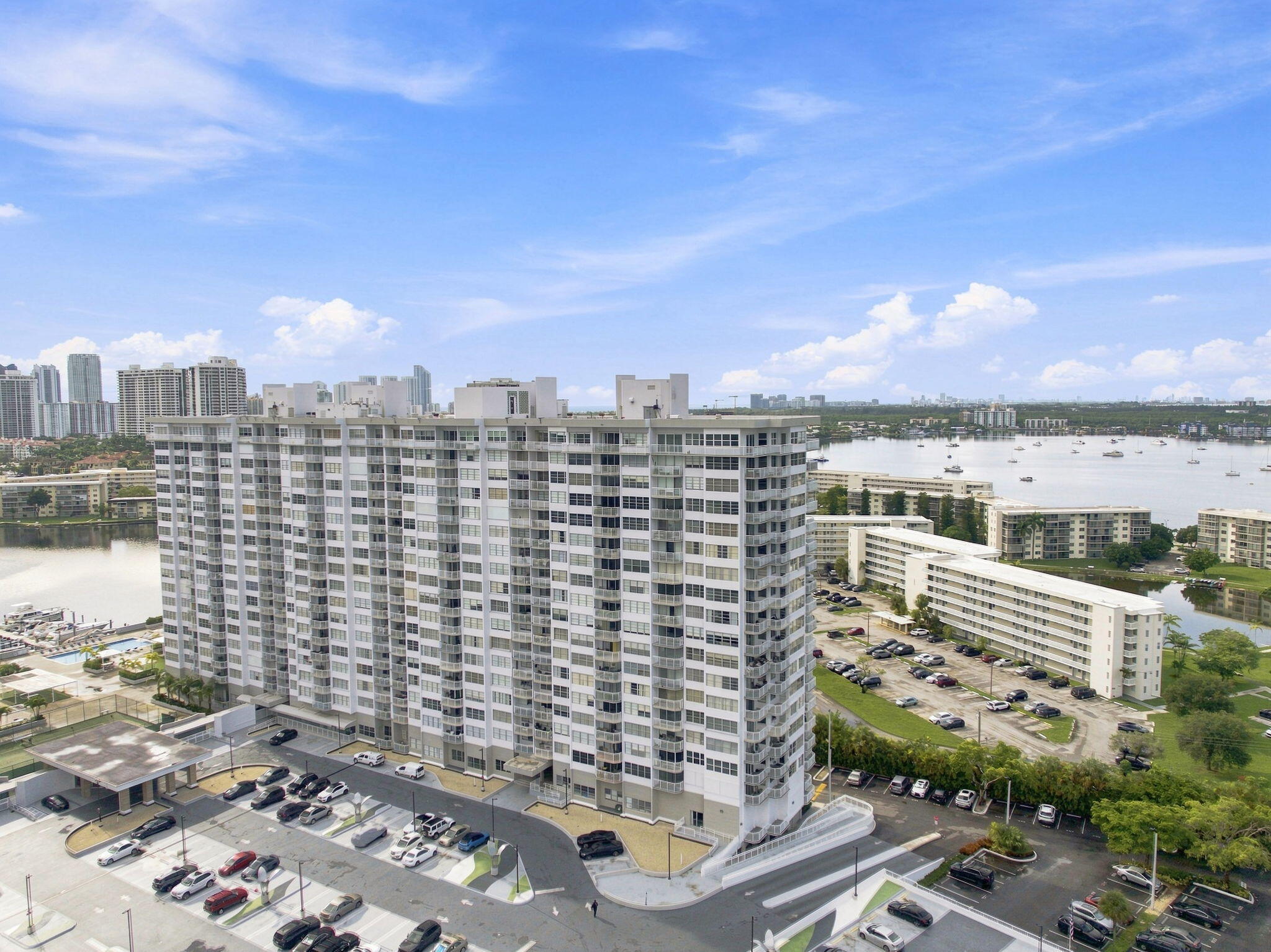 18021 Biscayne Boulevard 901 Property Photo 37