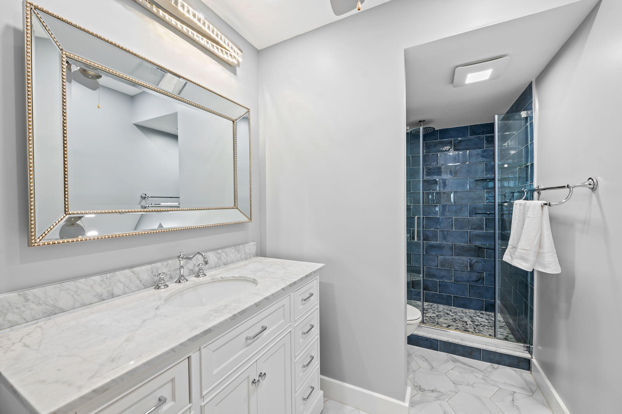 2871 N Ocean Boulevard D210 Property Photo 15