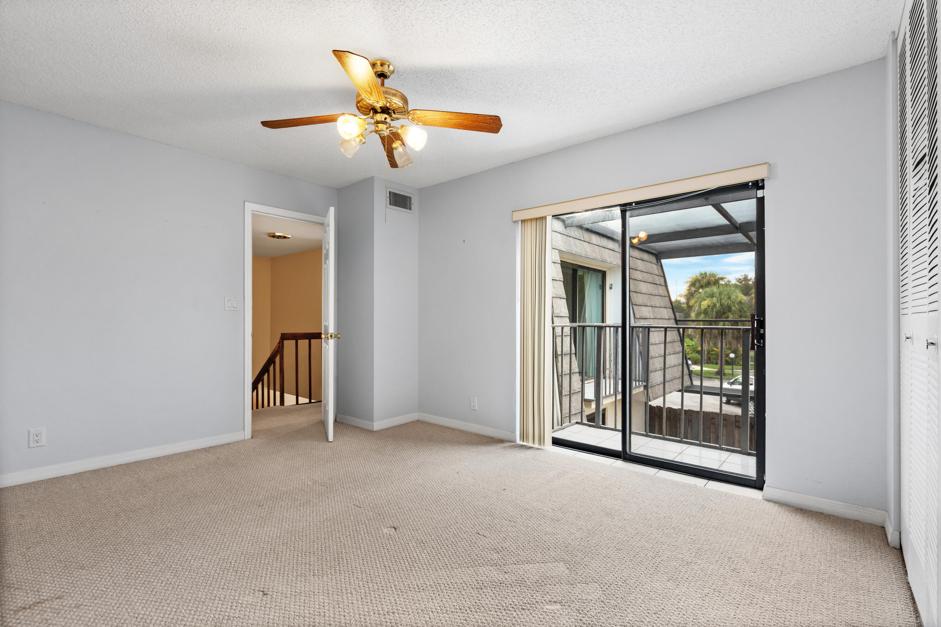 3190 Se Brook Street Property Photo 20