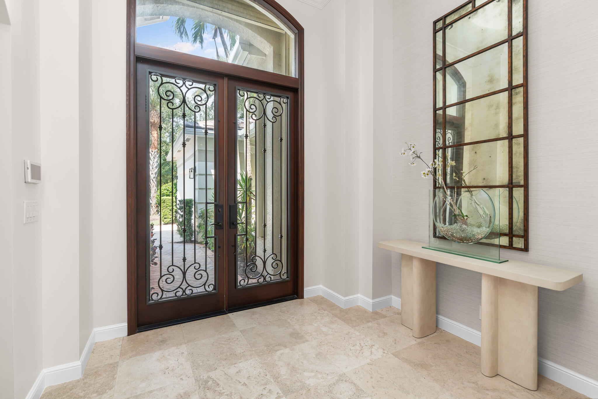 7886 Villa D Este Way Property Photo 3