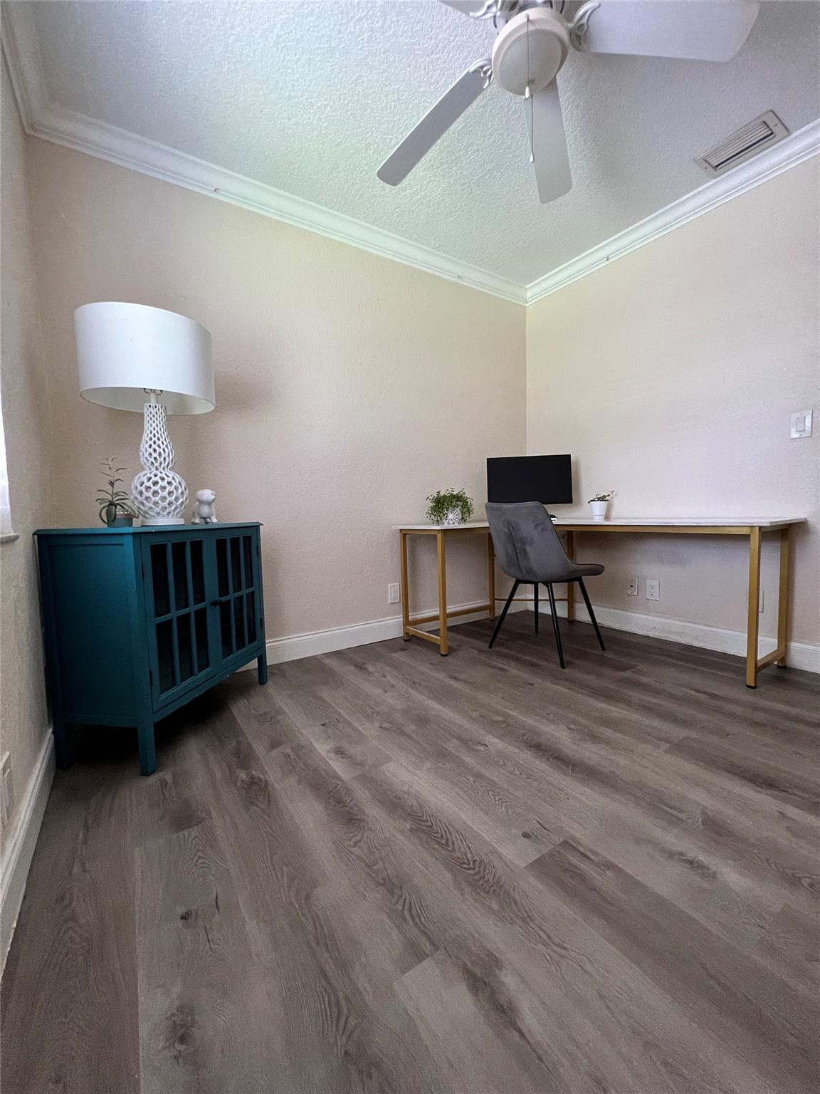 9135 Saddlecreek Drive Property Photo 36