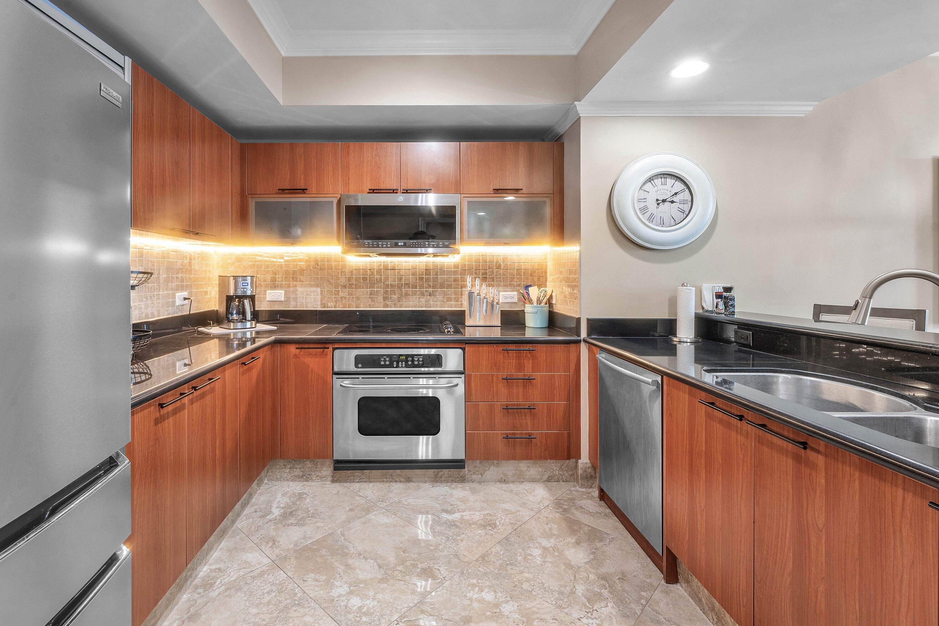 2640 Lake Shore Drive 1210 Property Photo 9