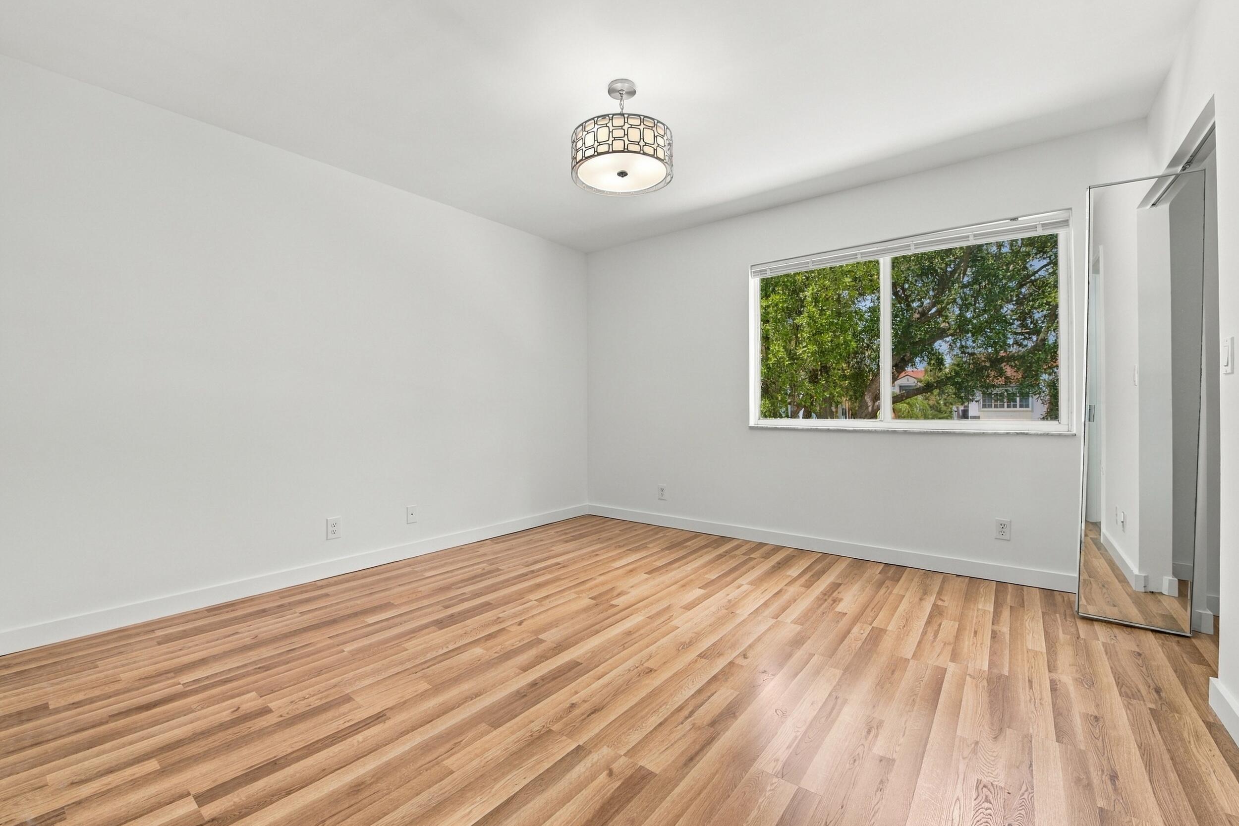 4441 Sw 11th Place Property Photo 12