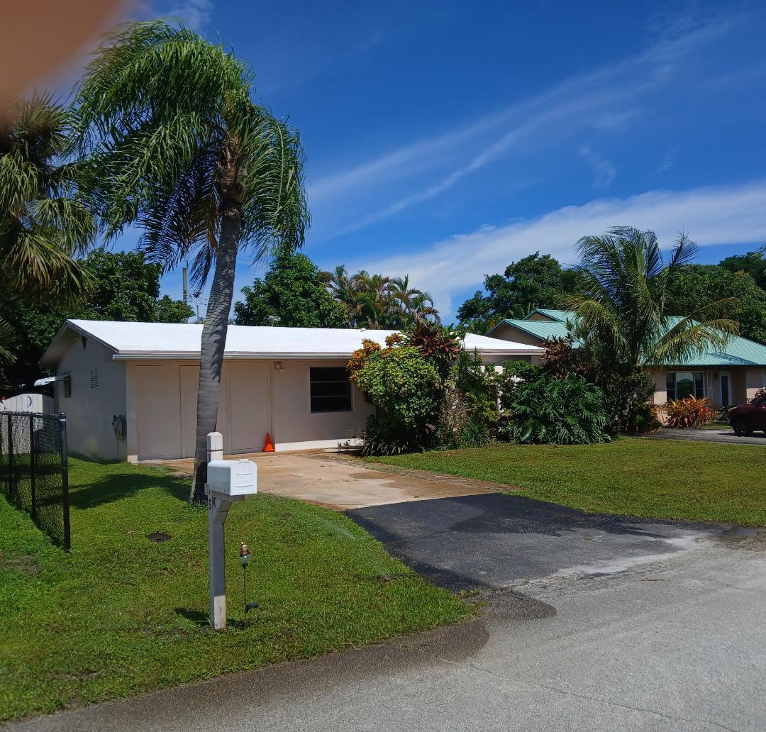 1075 James Road Property Photo 1
