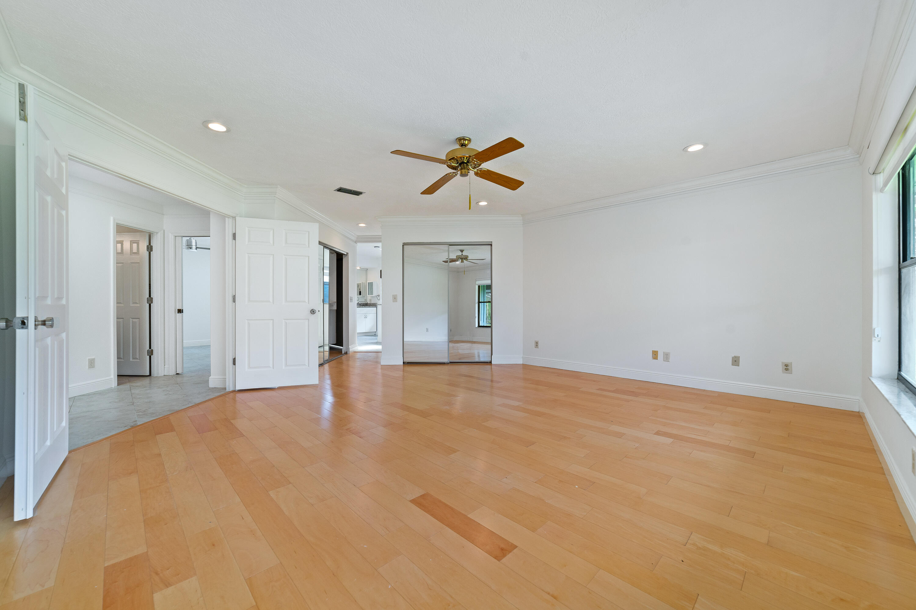 2122 Sw Racquet Club Drive Property Photo 17